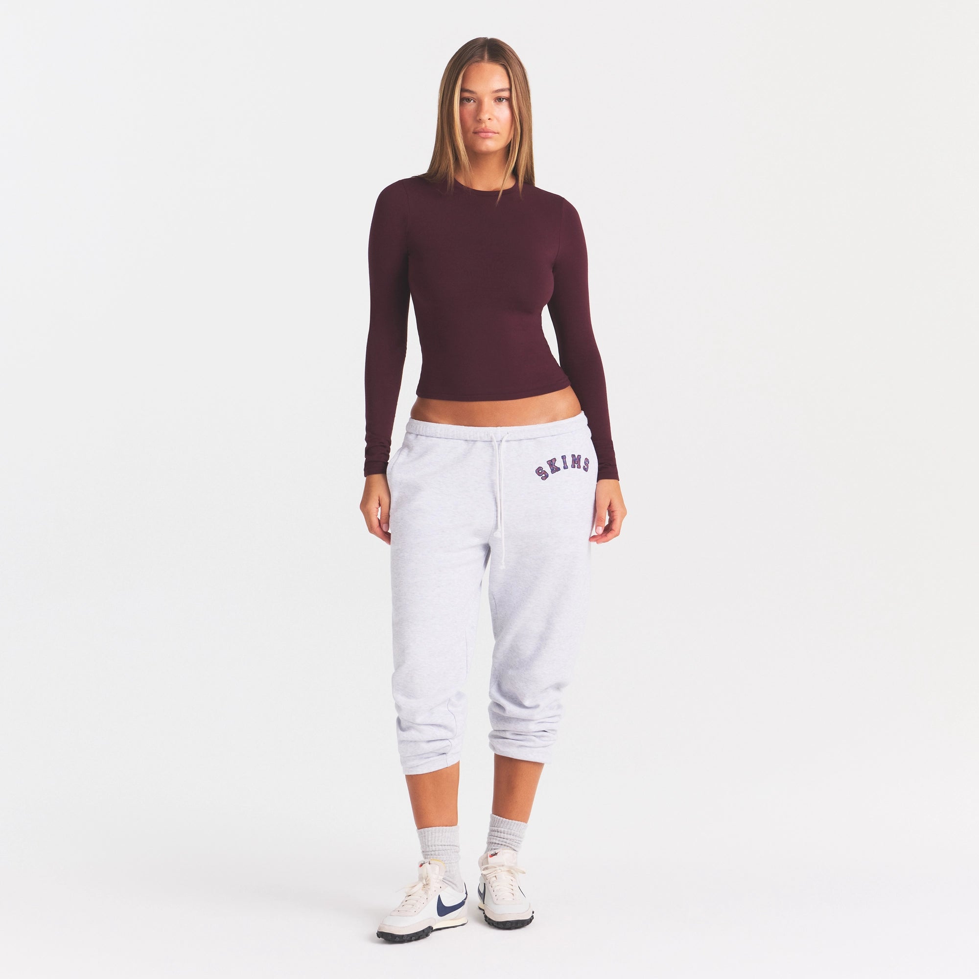 COTTON JERSEY LONG SLEEVE T-SHIRT | CURRANT - Image 2