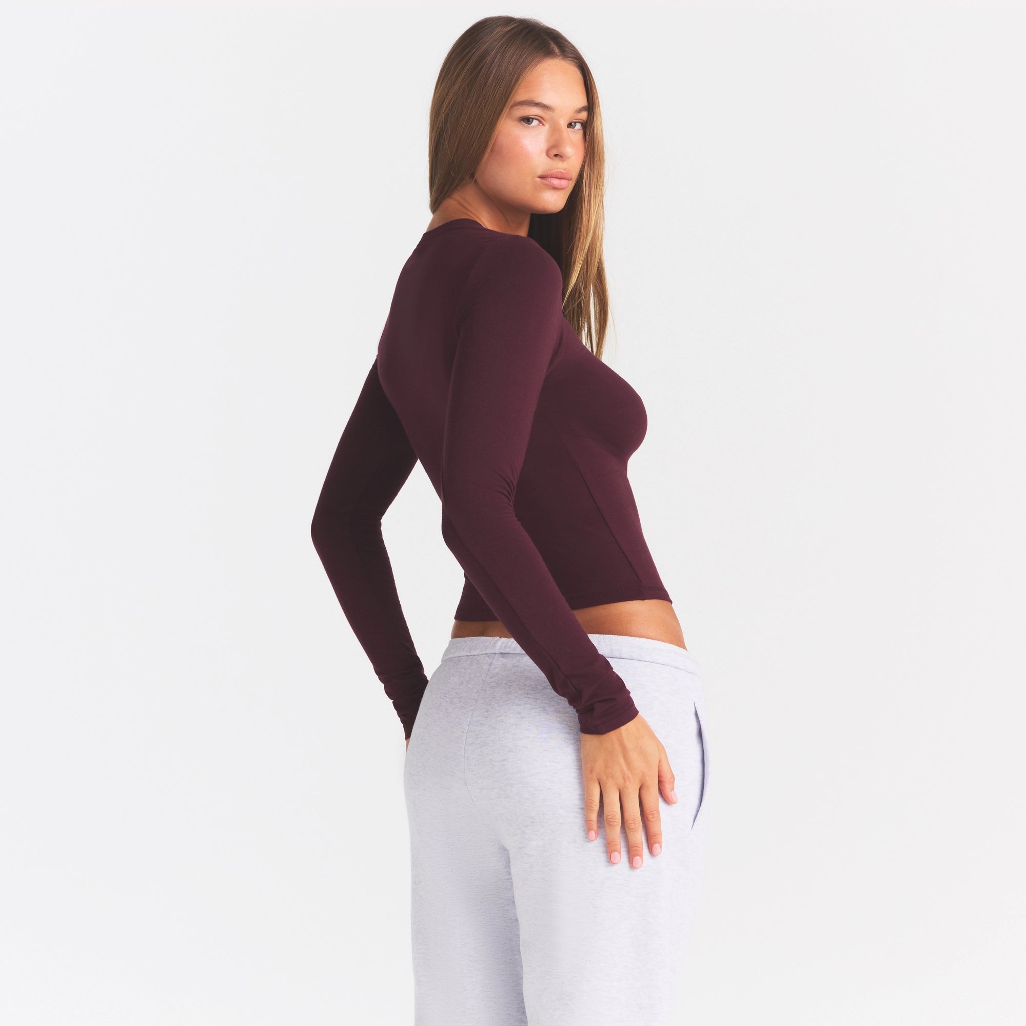 COTTON JERSEY LONG SLEEVE T-SHIRT | CURRANT - Image 4