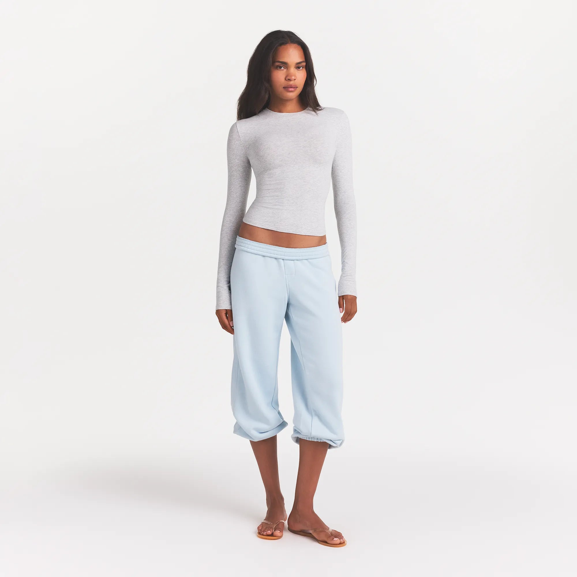 COTTON JERSEY LONG SLEEVE T-SHIRT | LIGHT HEATHER GREY - Image 2