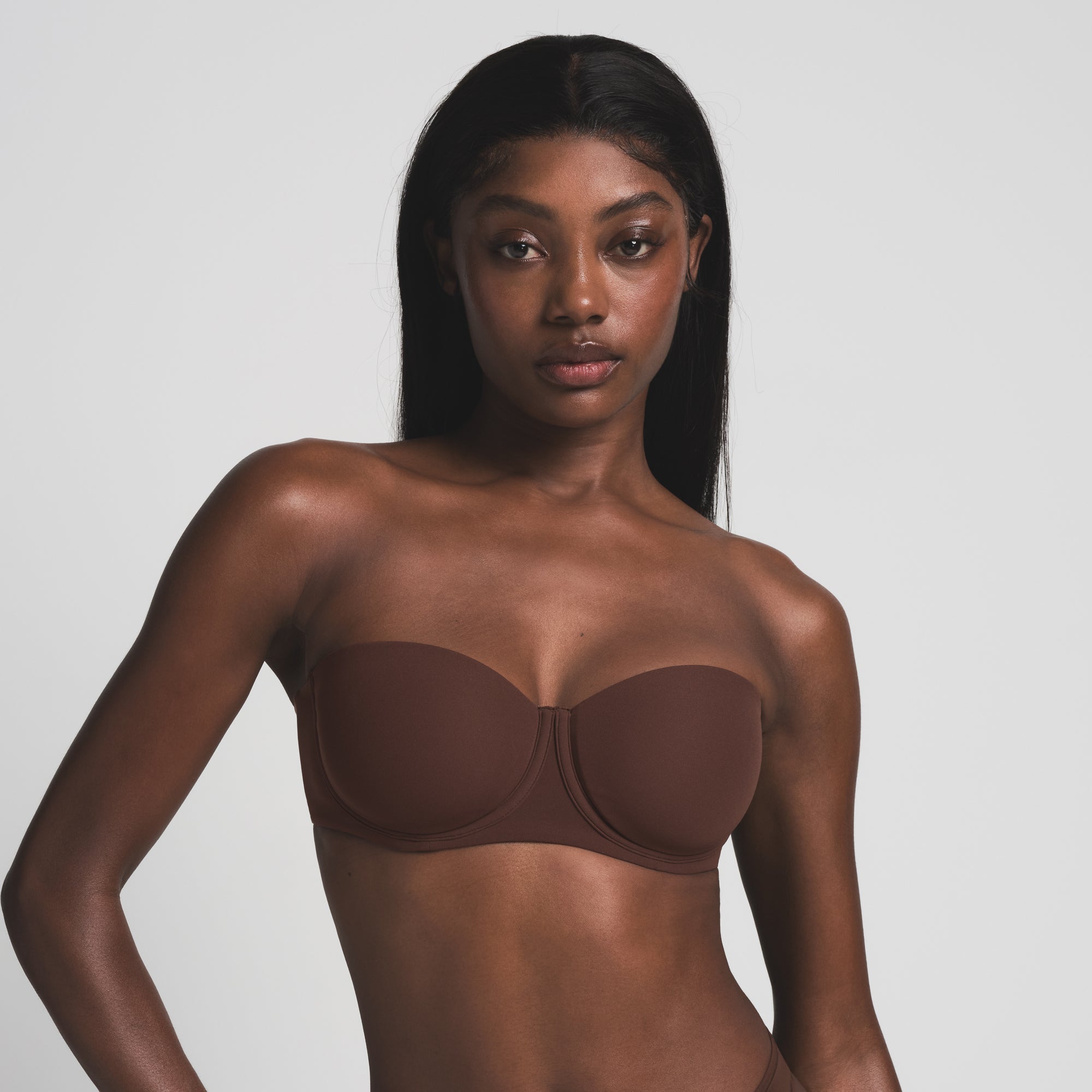 FITS EVERYBODY STRAPLESS BRA | COCOA - Image 4