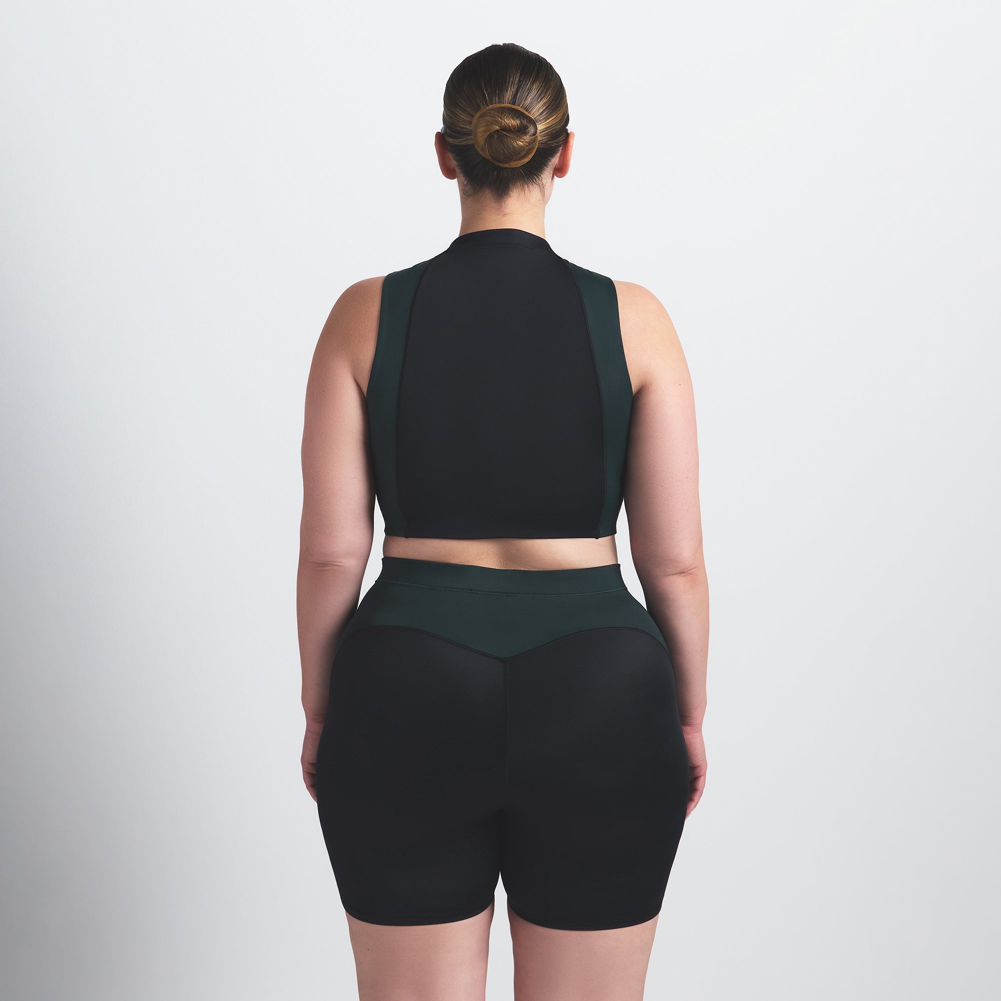 NikeSKIMS SHINE FRONT ZIP BRA | OBSIDIAN AND DARK TEAL - Image 6