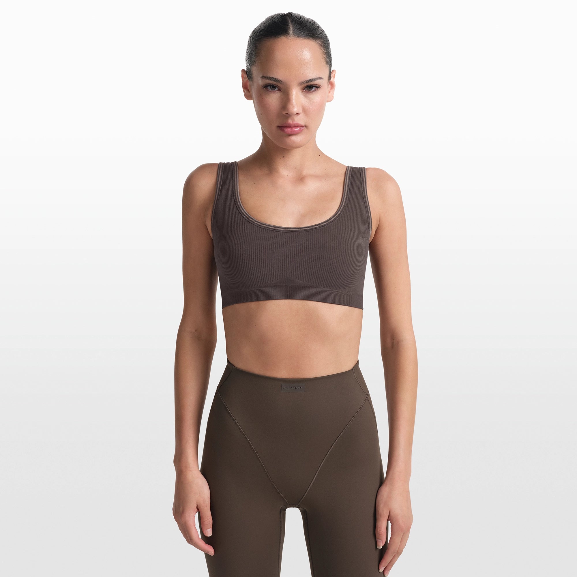 NikeSKIMS RIBBED SEAMLESS SCOOP BRA | PHOENIX - Image 3