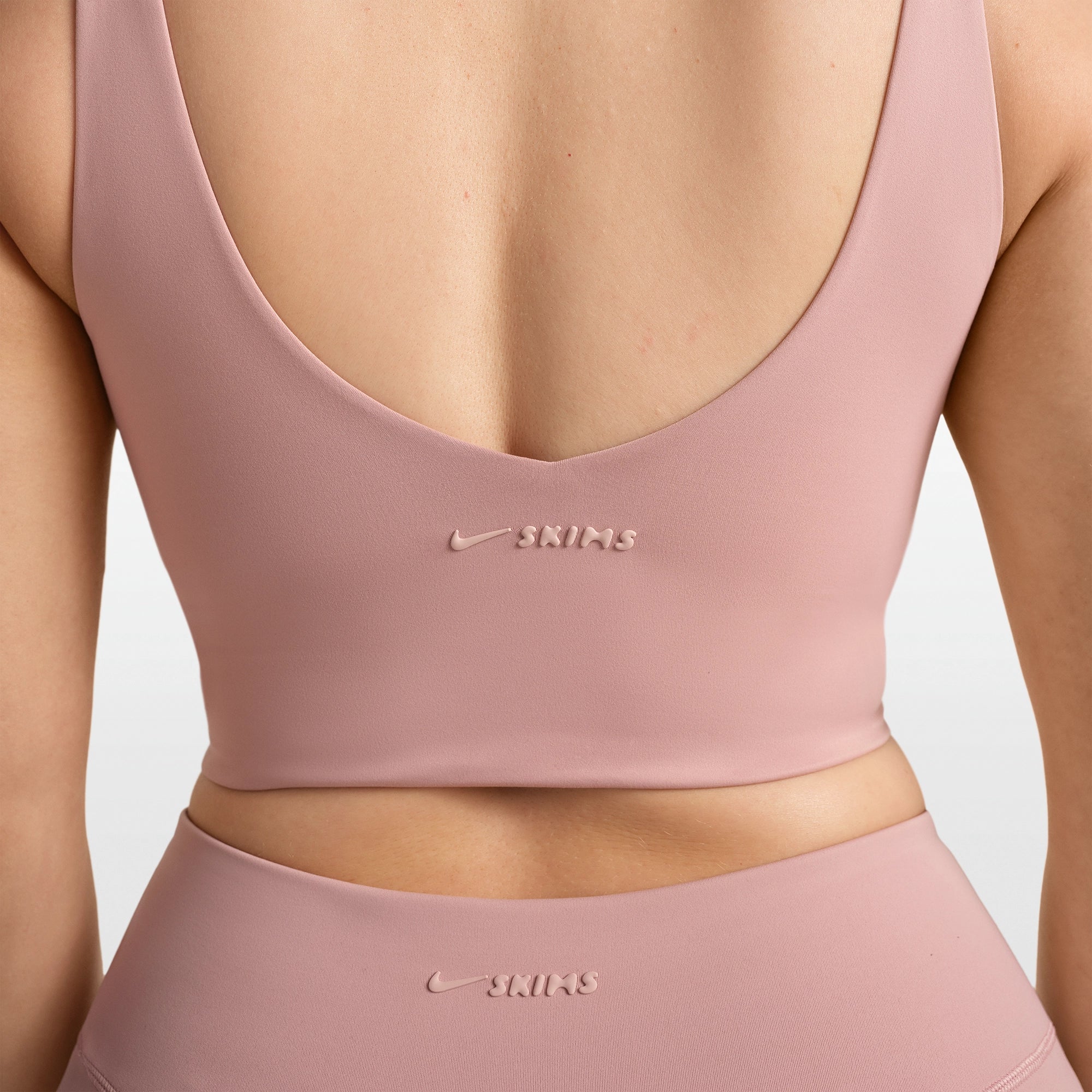 NikeSKIMS MATTE V-NECK BRA TOP | HIMALAYAN - Image 4