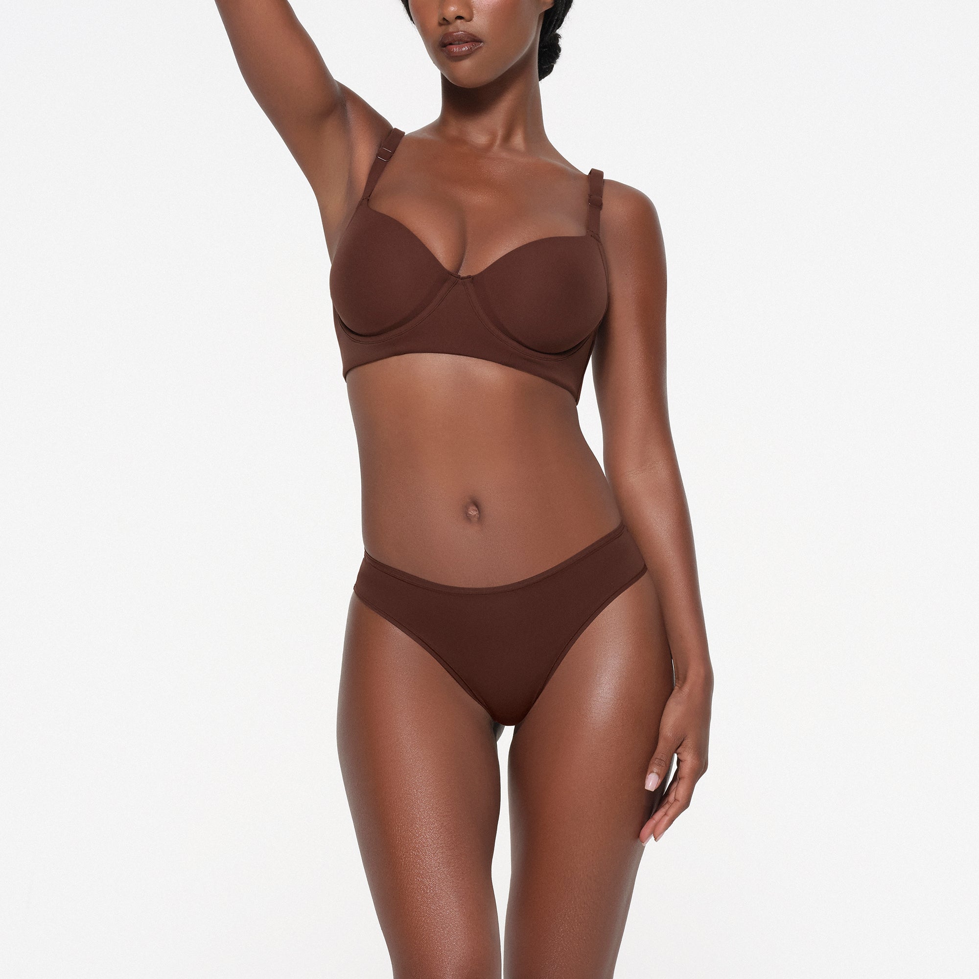 FITS EVERYBODY BACK SMOOTHING FULL COVERAGE BRA | COCOA - Image 2