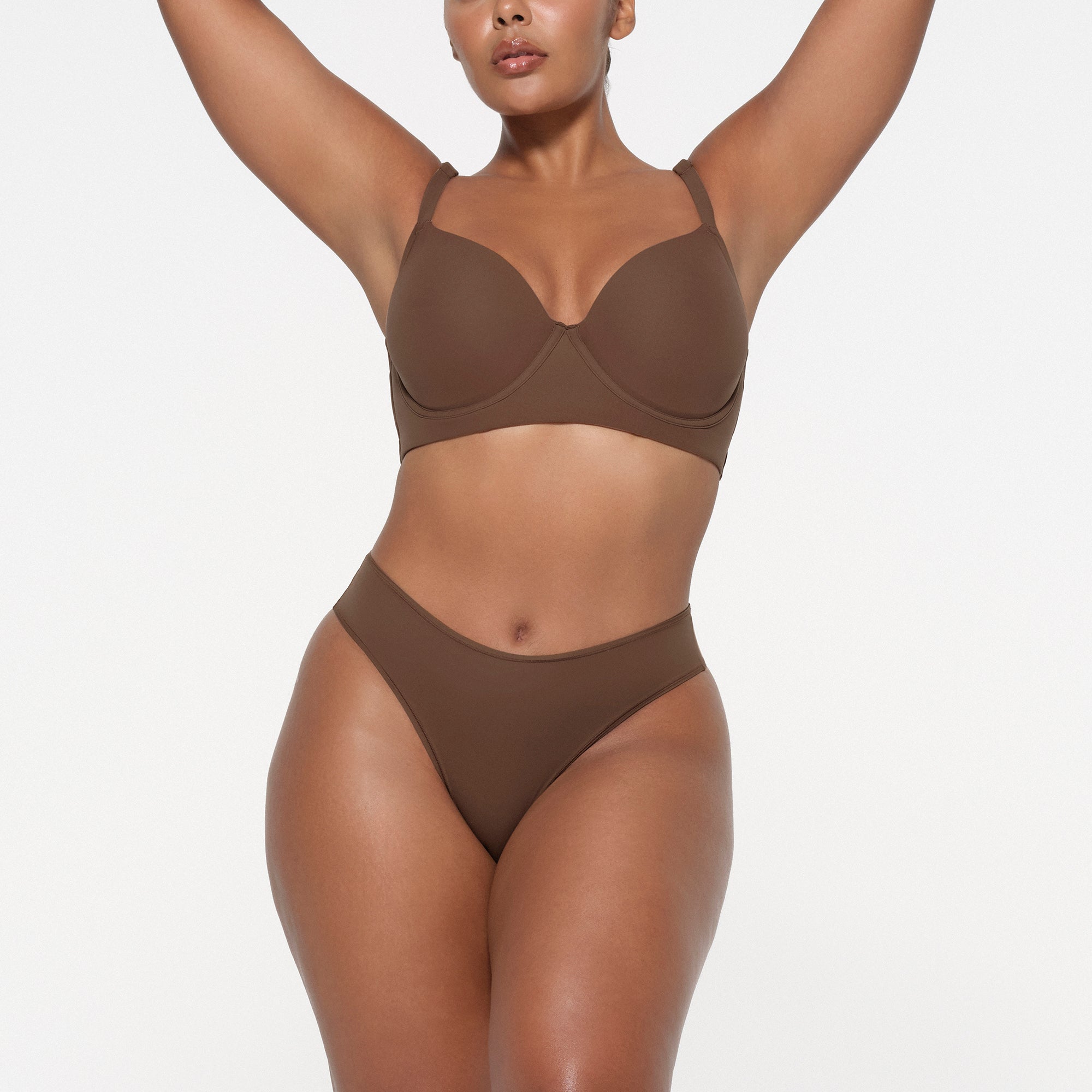 FITS EVERYBODY BACK SMOOTHING FULL COVERAGE BRA | JASPER - Image 2
