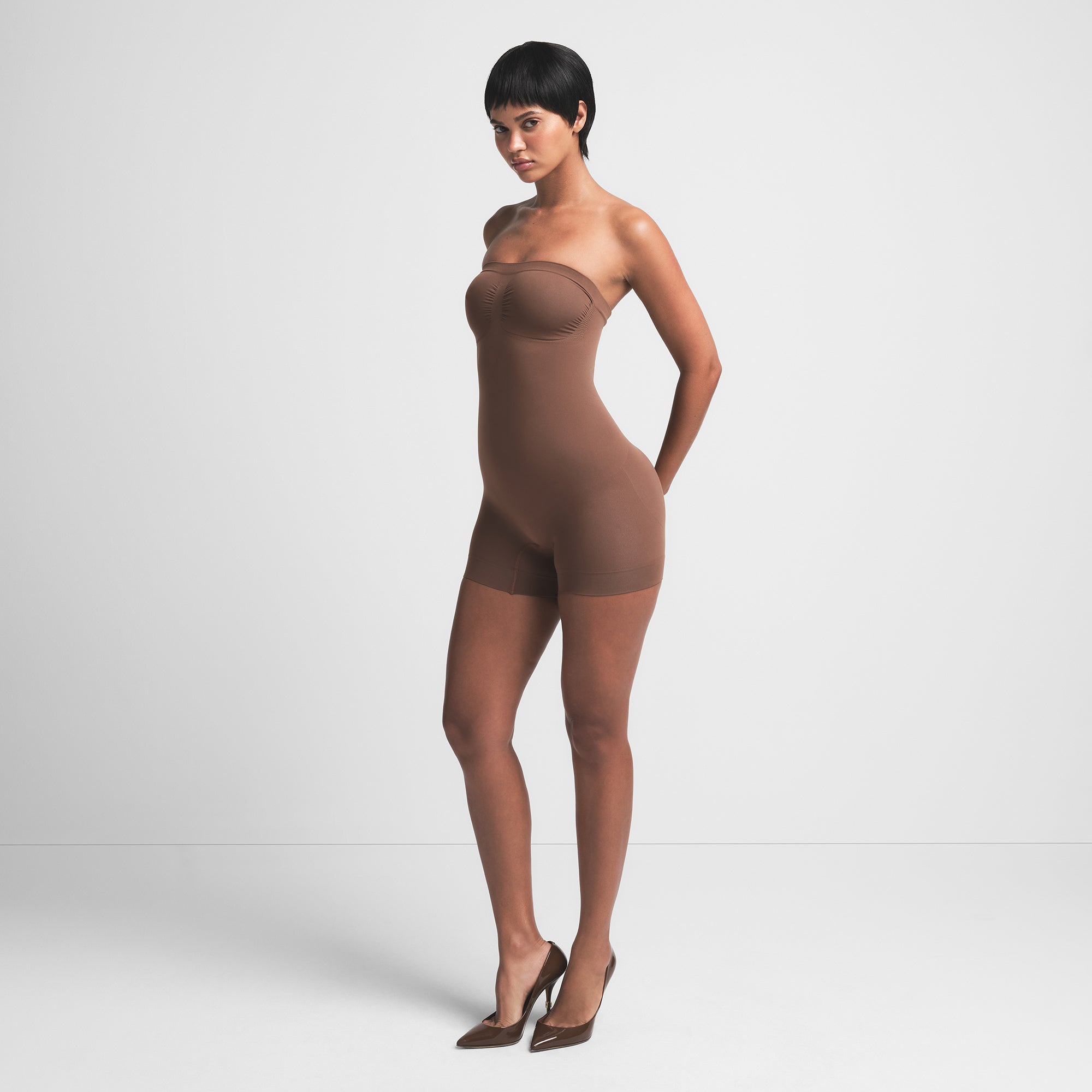 SEAMLESS SCULPT STRAPLESS SHORTIE BODYSUIT | JASPER - Image 3