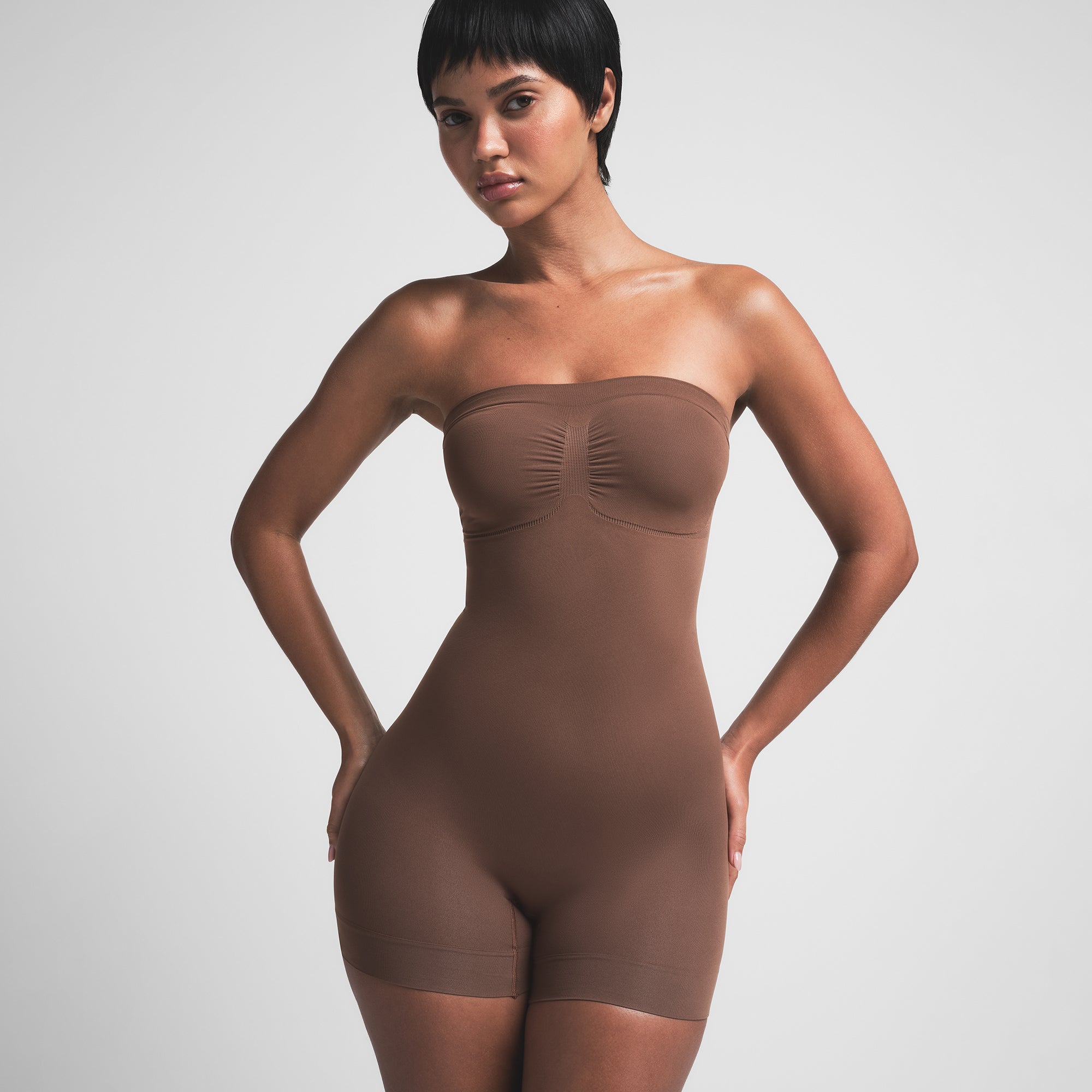 SEAMLESS SCULPT STRAPLESS SHORTIE BODYSUIT | JASPER - Image 2