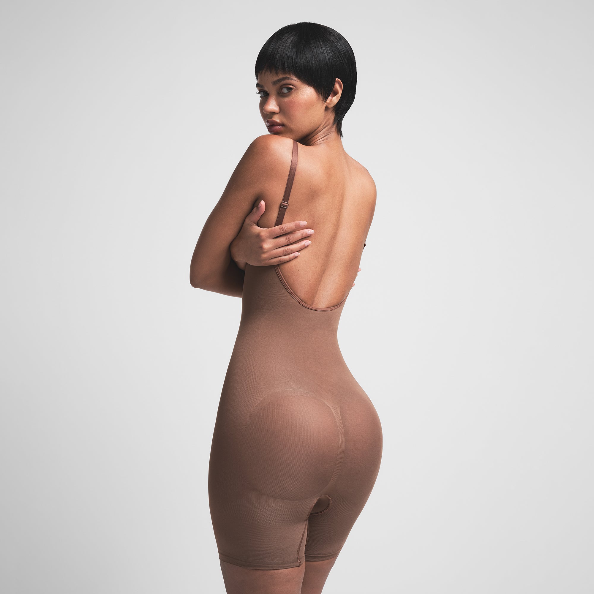 SEAMLESS SCULPT LOW BACK MID THIGH BODYSUIT | JASPER - Image 2