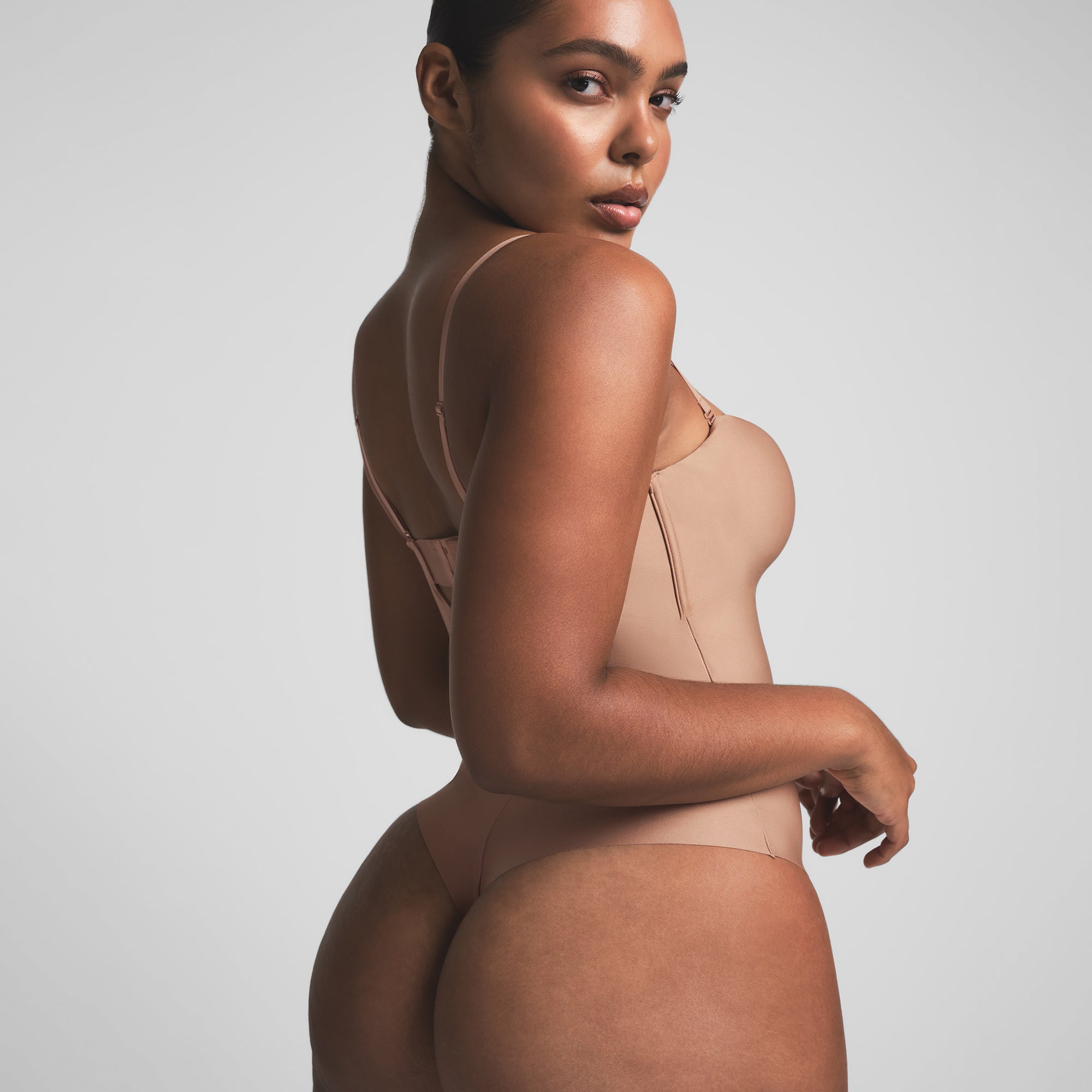 SKIMS BODY UNDERWIRE THONG BODYSUIT | SIENNA - Image 4