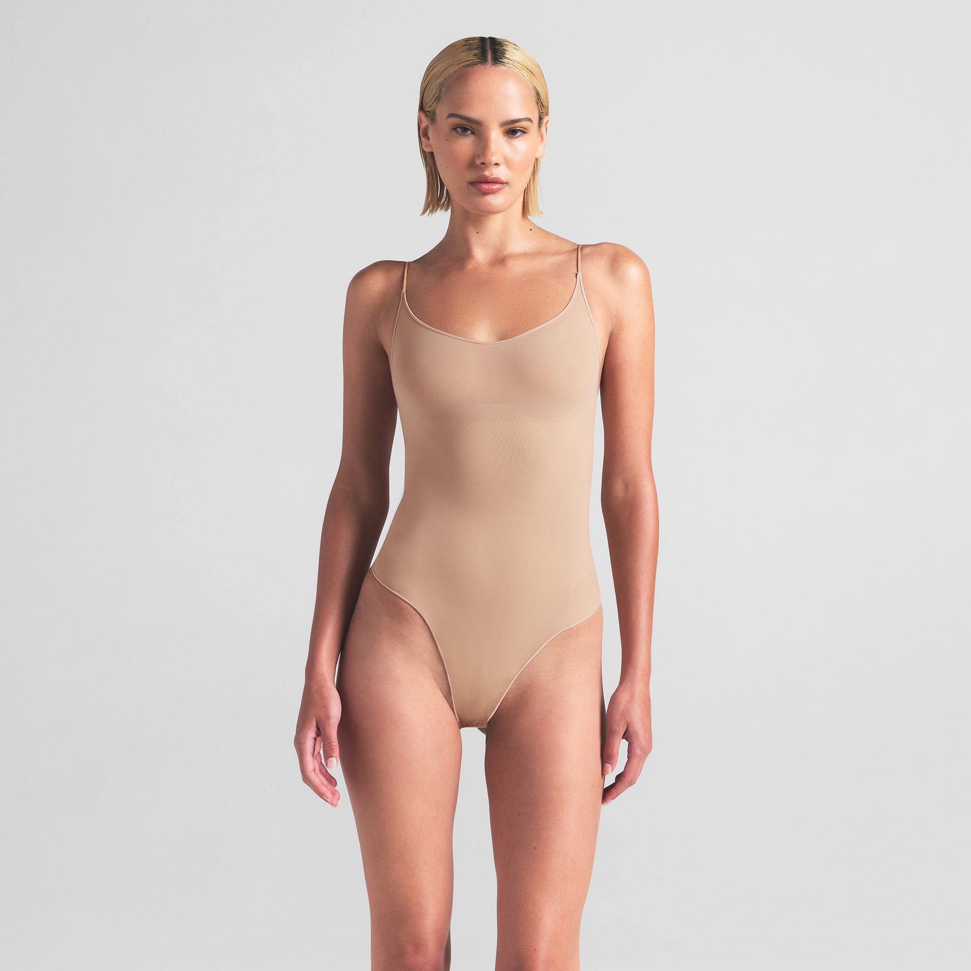 SHEER SEAMLESS THONG BODYSUIT | CLAY - Image 2