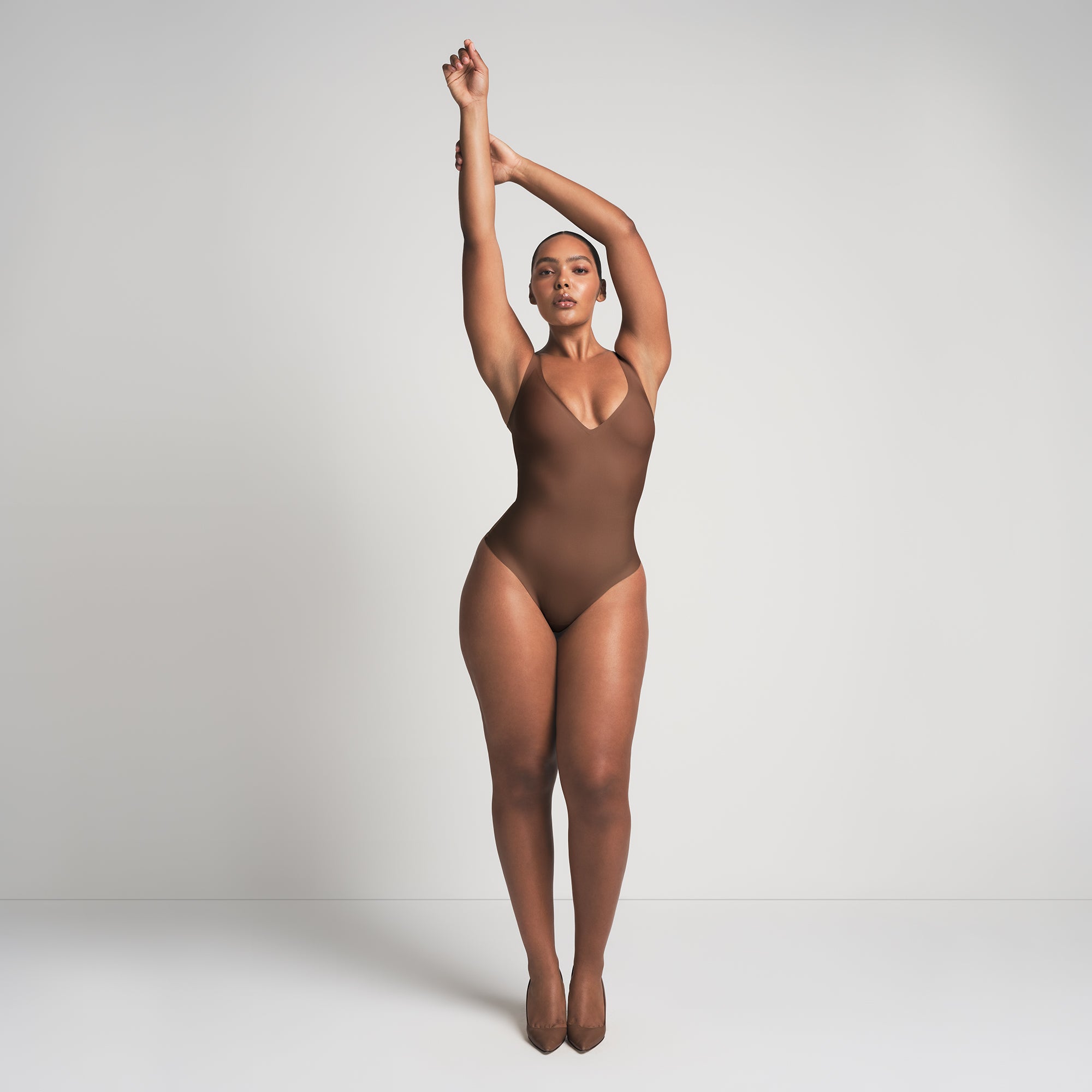 SKIMS BODY UNLINED PLUNGE THONG BODYSUIT | JASPER - Image 5