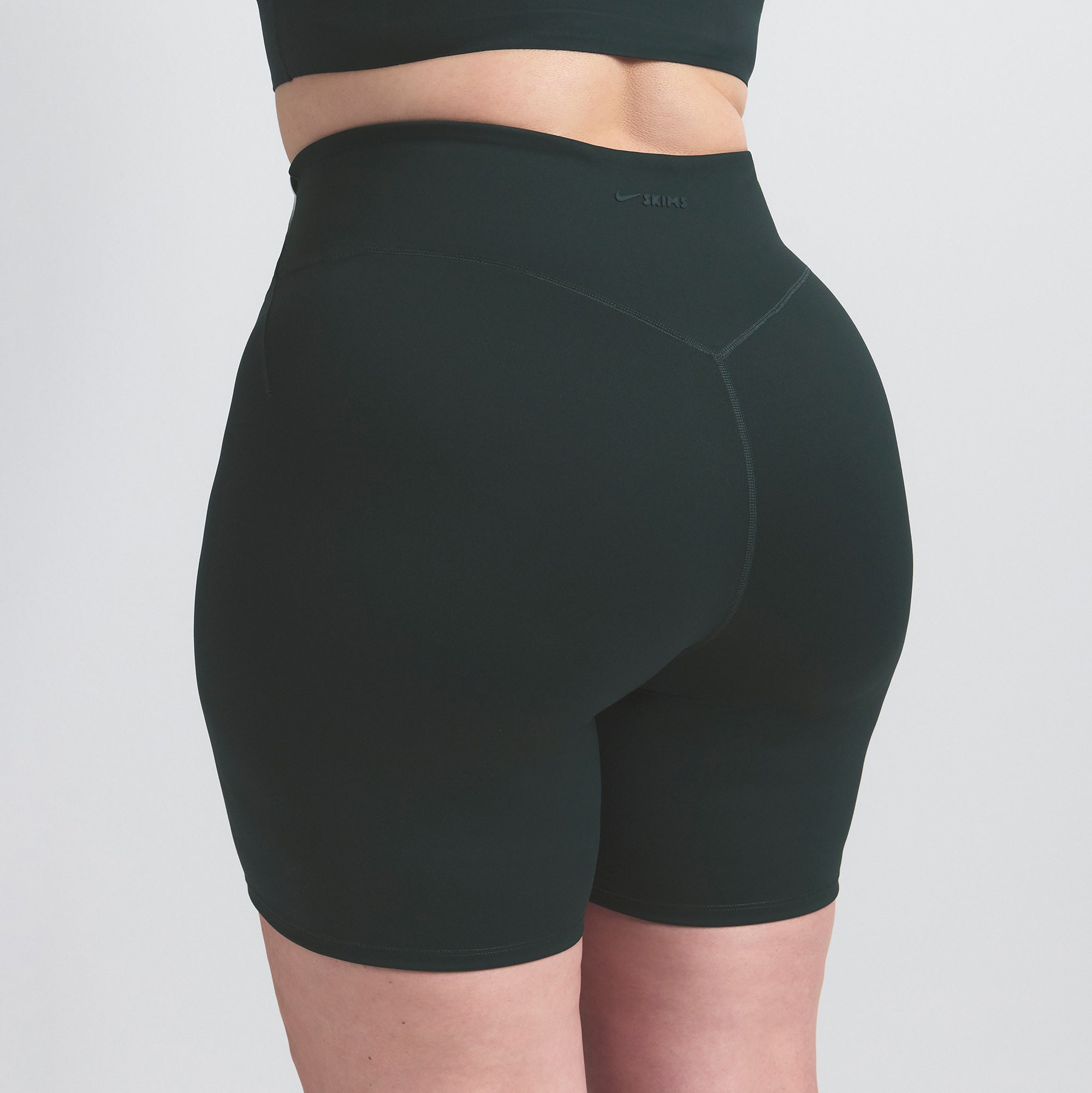 NikeSKIMS MATTE 5 BIKER SHORT | DARK TEAL - Image 6