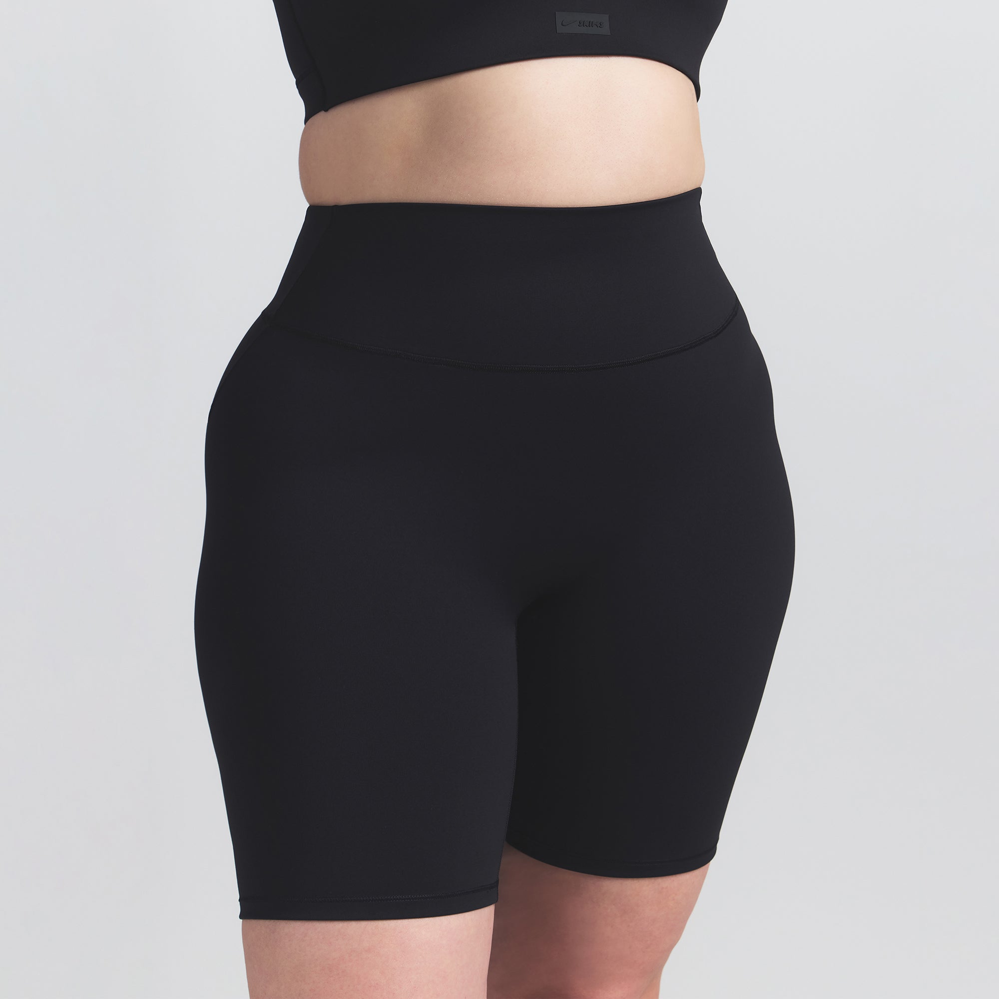NikeSKIMS MATTE 7 BIKER SHORT | OBSIDIAN - Image 8