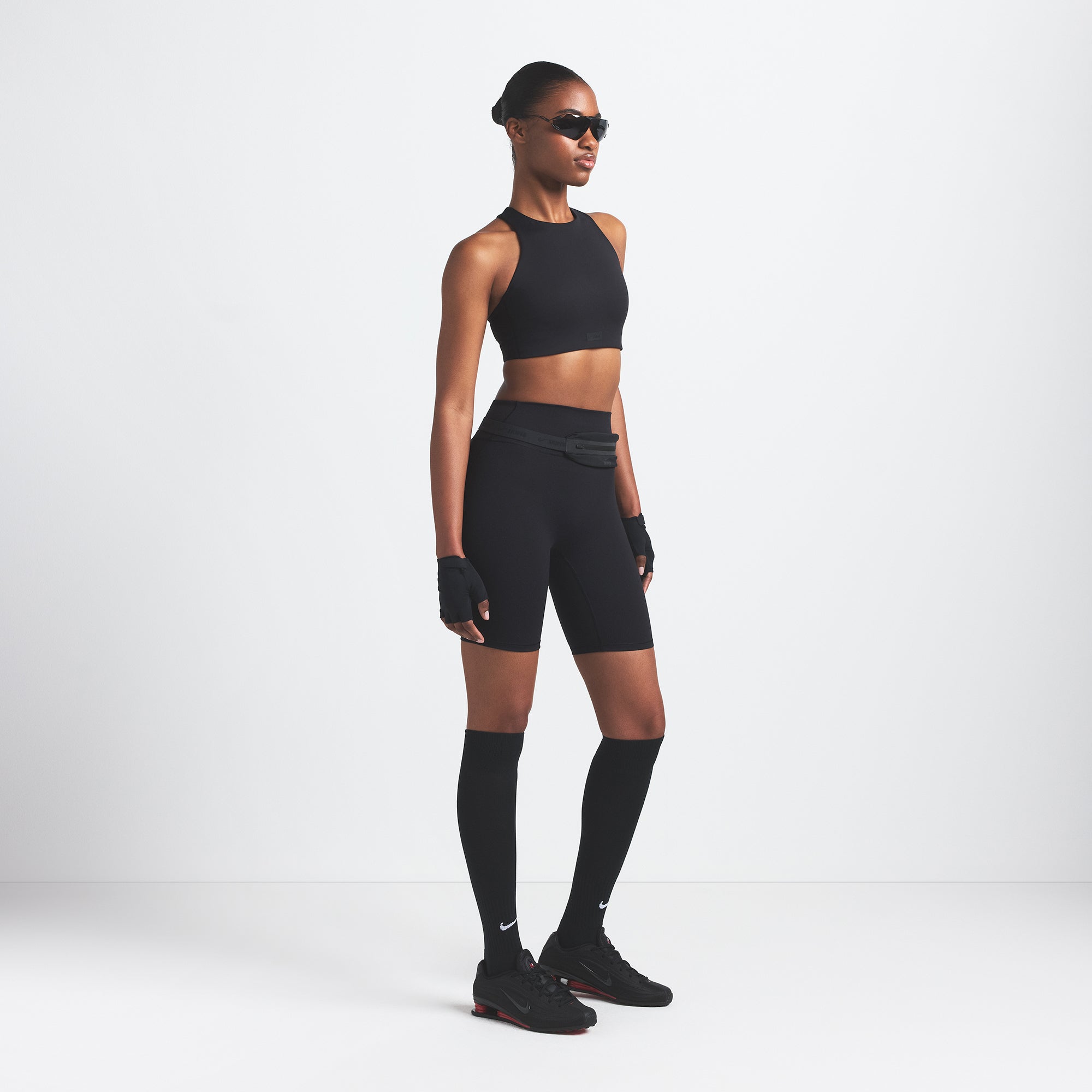 NikeSKIMS MATTE 7 BIKER SHORT | OBSIDIAN - Image 5