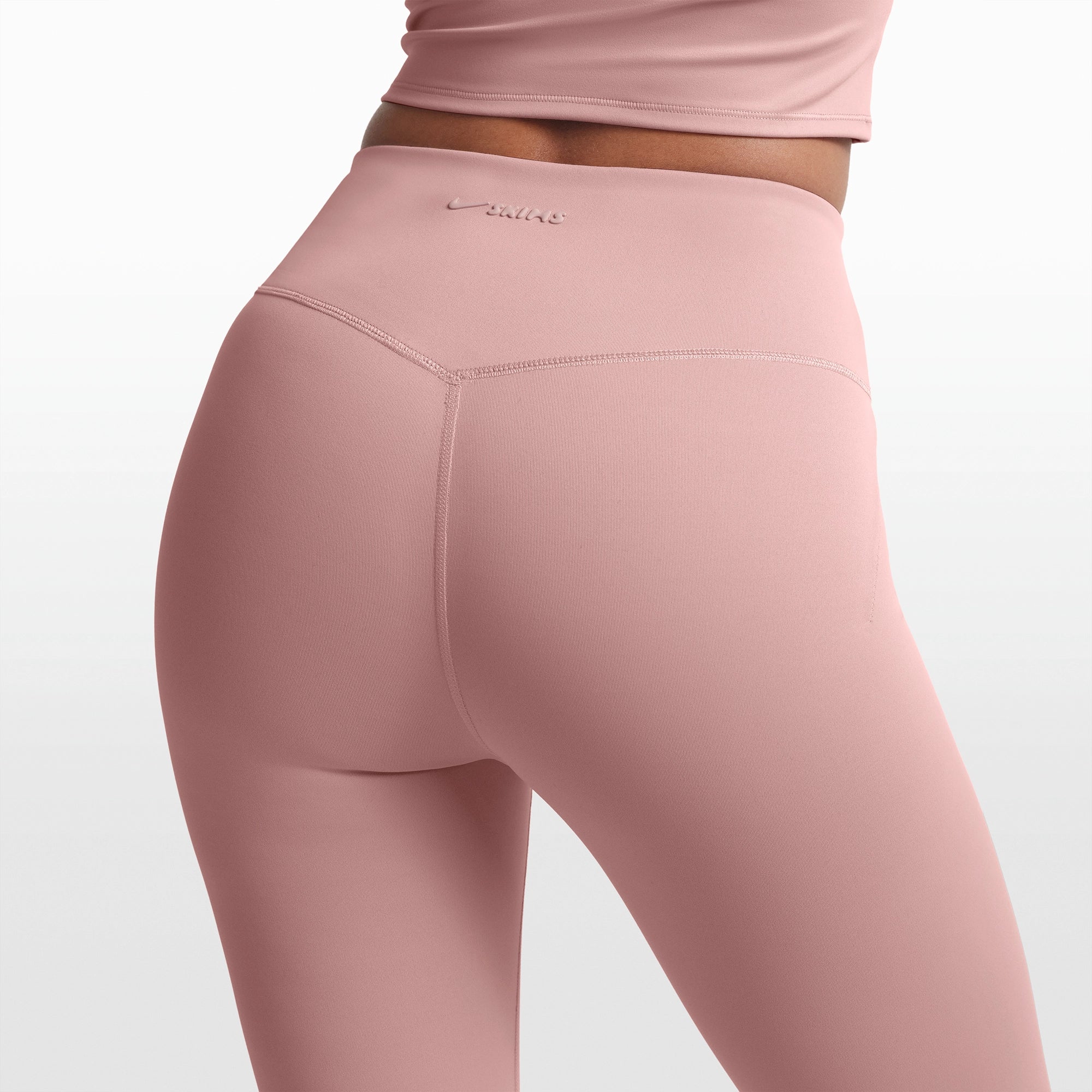 NikeSKIMS MATTE 26 LEGGING | HIMALAYAN - Image 4