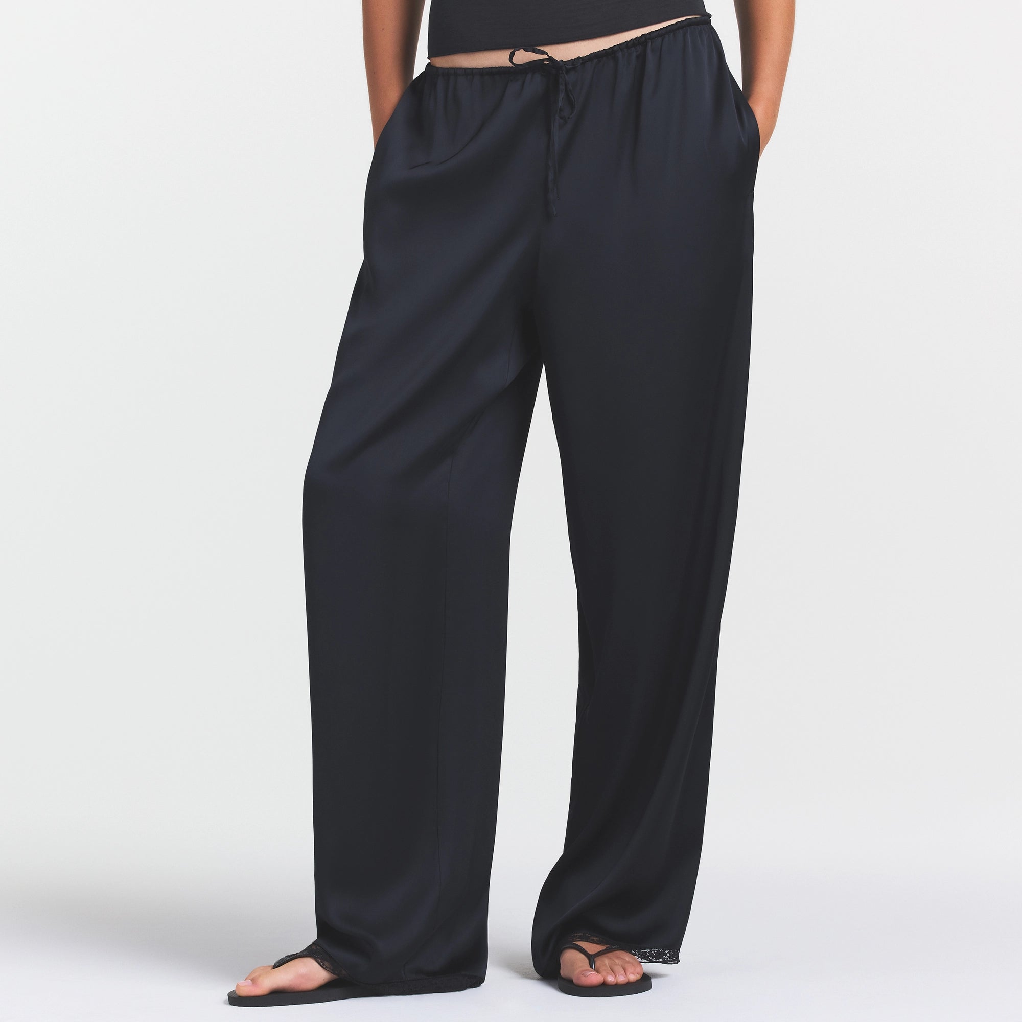 WOVEN SHINE LACE PANT | ONYX - Image 3