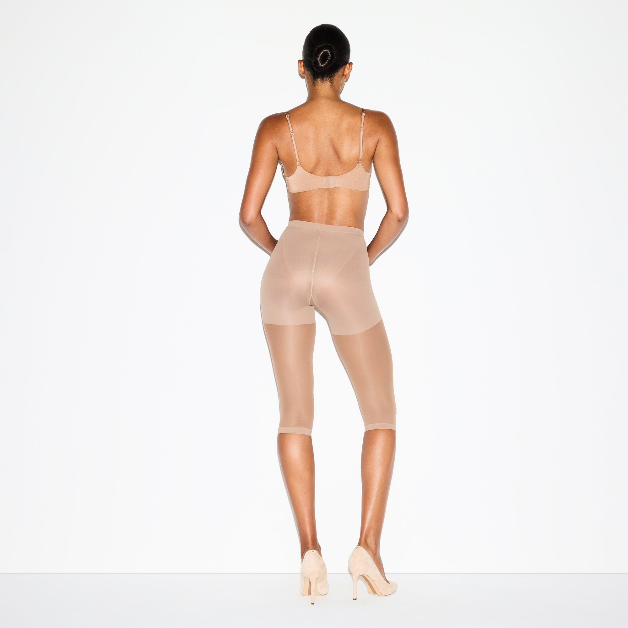 HOSIERY SHAPING CAPRI TIGHTS | SIENNA - Image 3