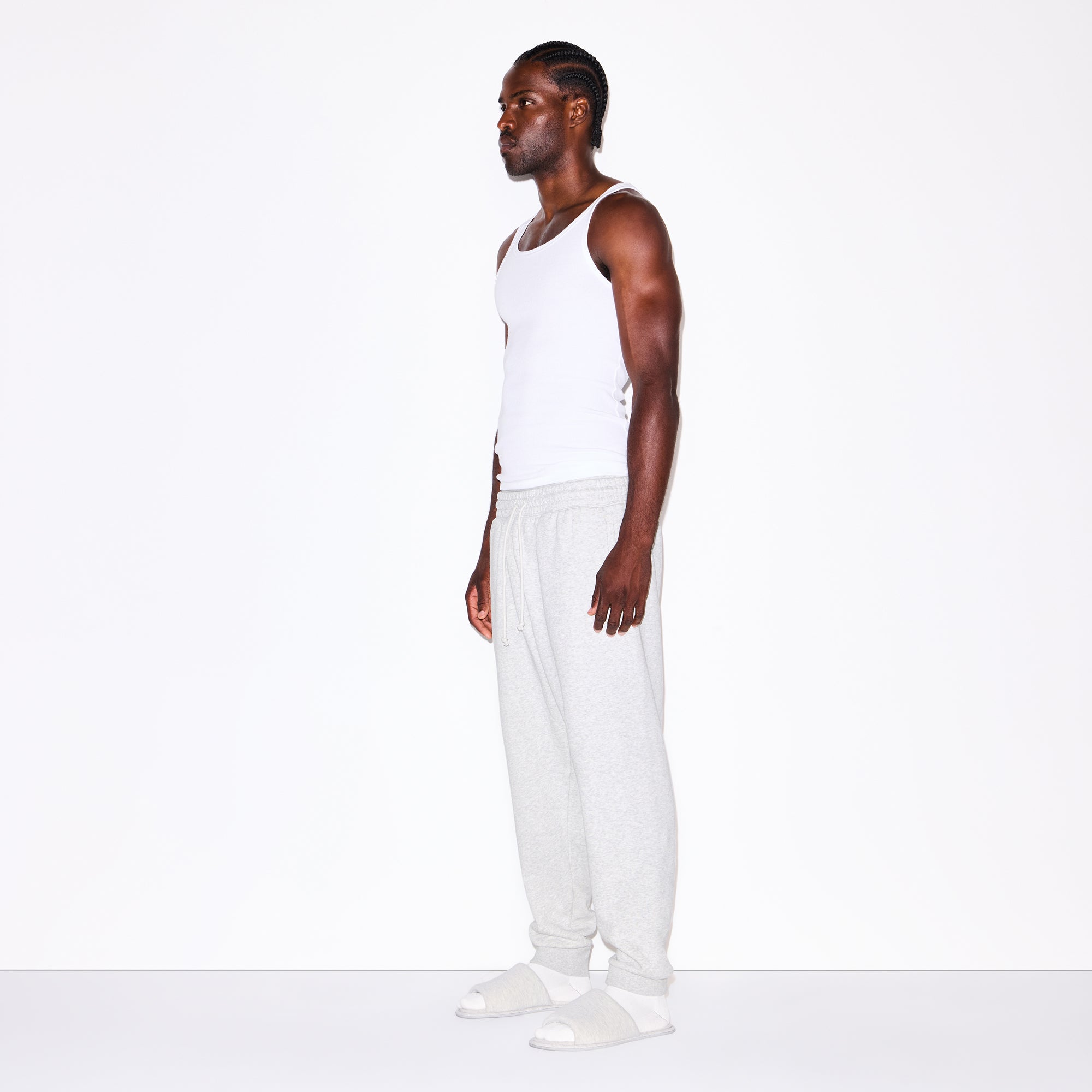 FLEECE LOUNGE MENS TAPERED JOGGER | LIGHT HEATHER GREY - Image 3