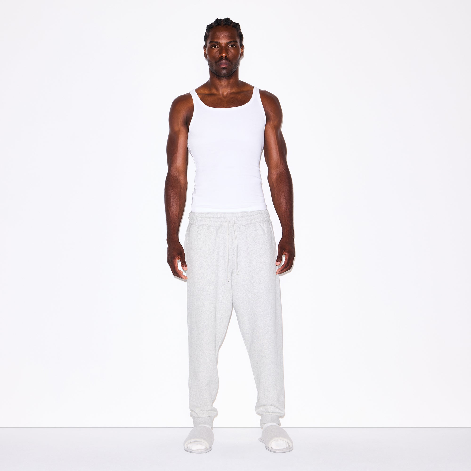 FLEECE LOUNGE MENS TAPERED JOGGER | LIGHT HEATHER GREY - Image 2