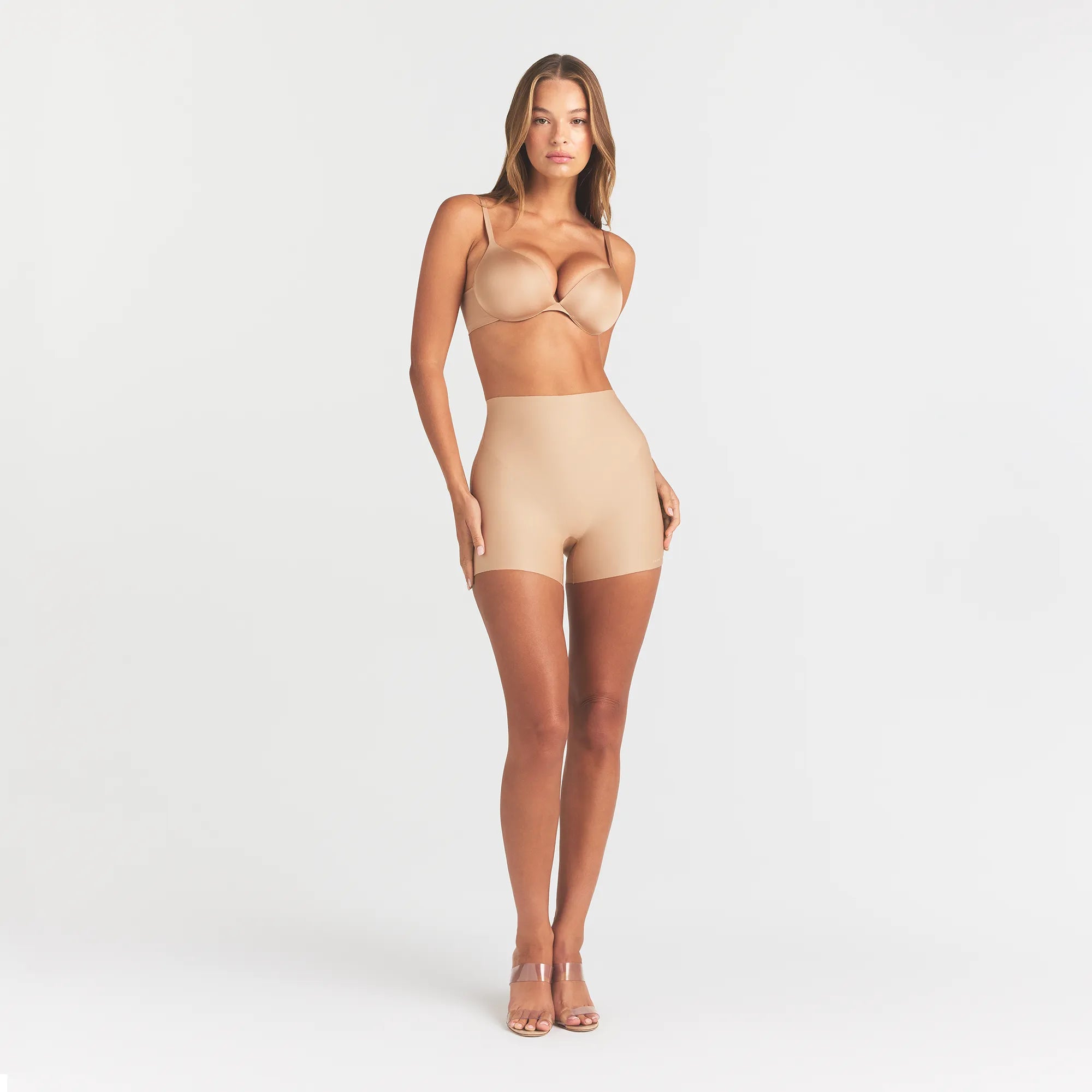 SKIMS BODY CORE SCULPT SHORTIE | CLAY - Image 2
