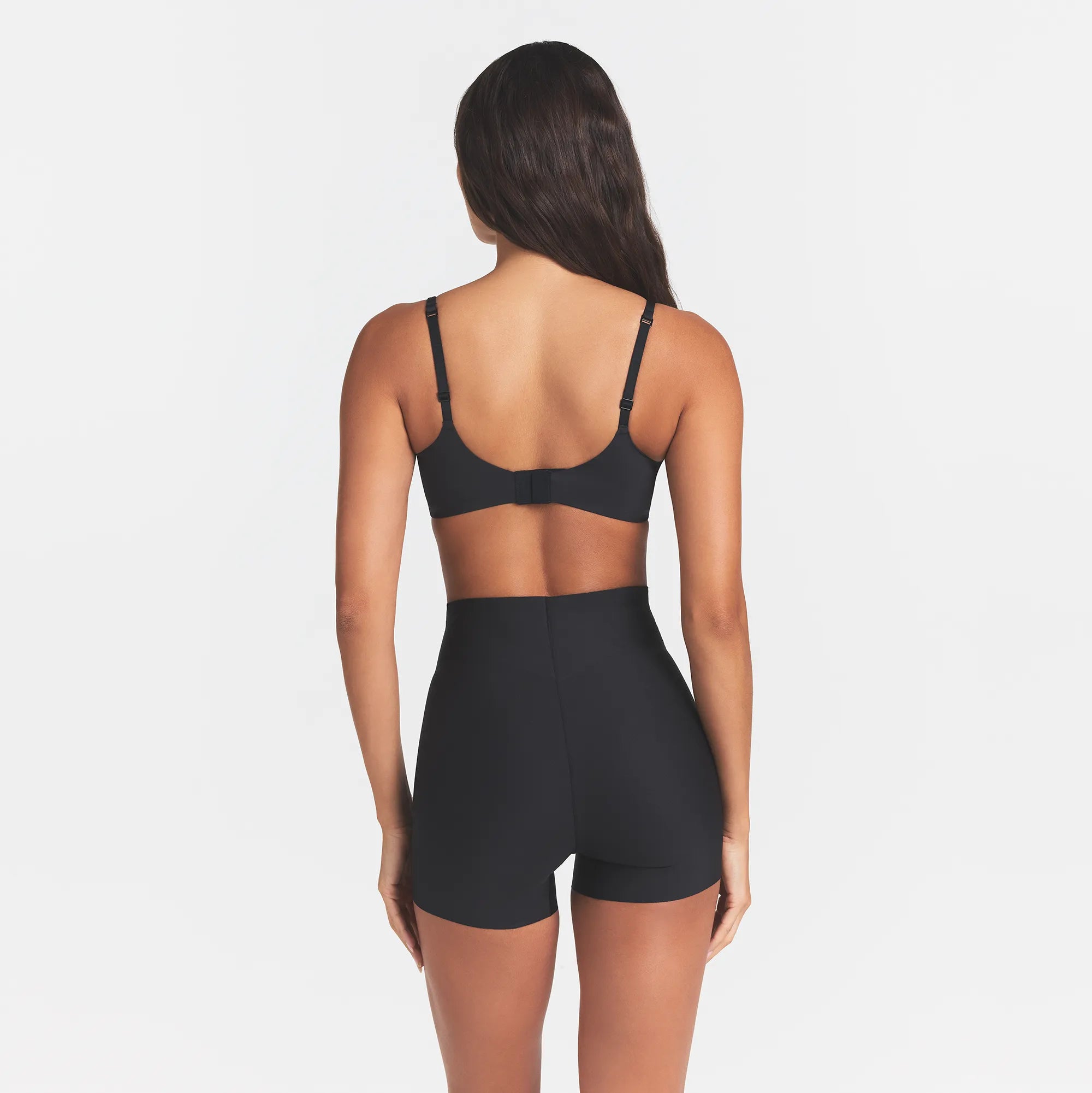 SKIMS BODY CORE SCULPT SHORTIE | ONYX - Image 4