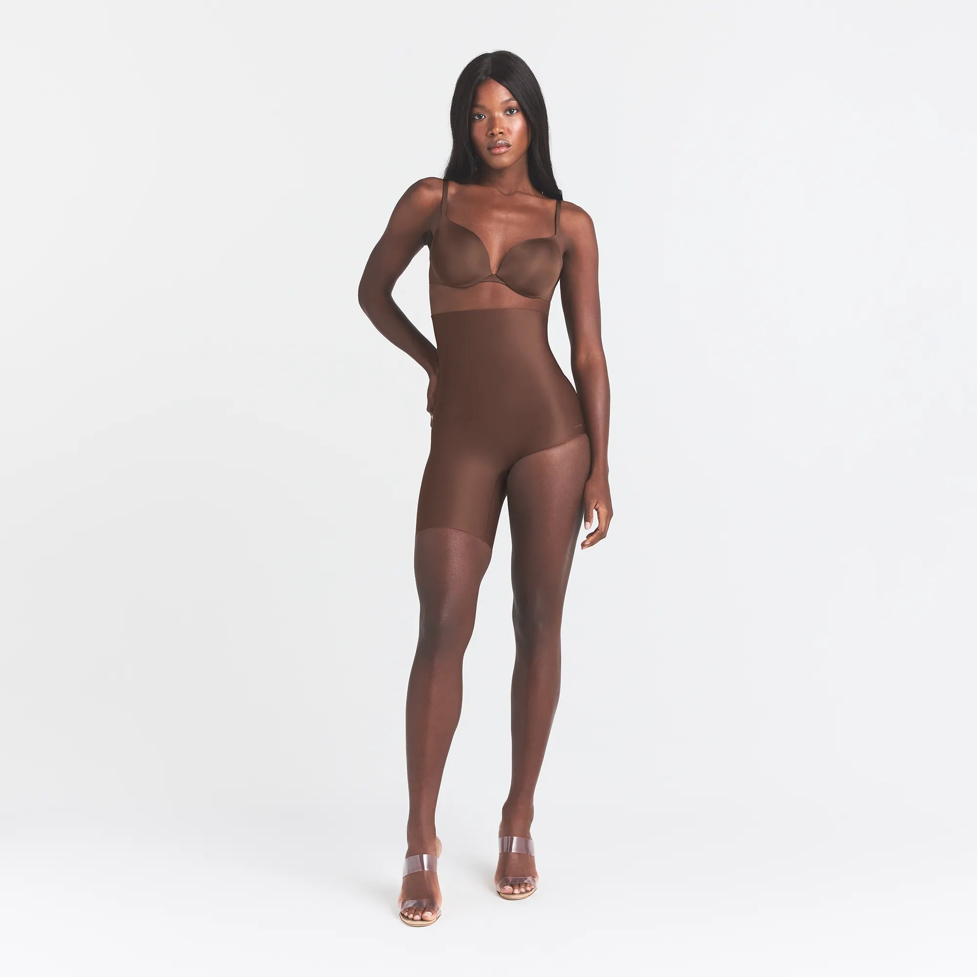 SKIMS BODY LEFT LEG SOLUTION SHORT | JASPER - Image 2
