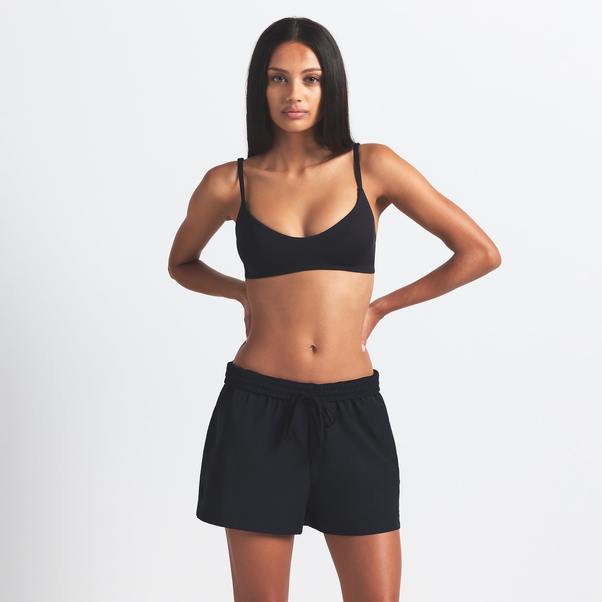 NikeSKIMS WOVEN NYLON 5 TRACK SHORT | OBSIDIAN - Image 3