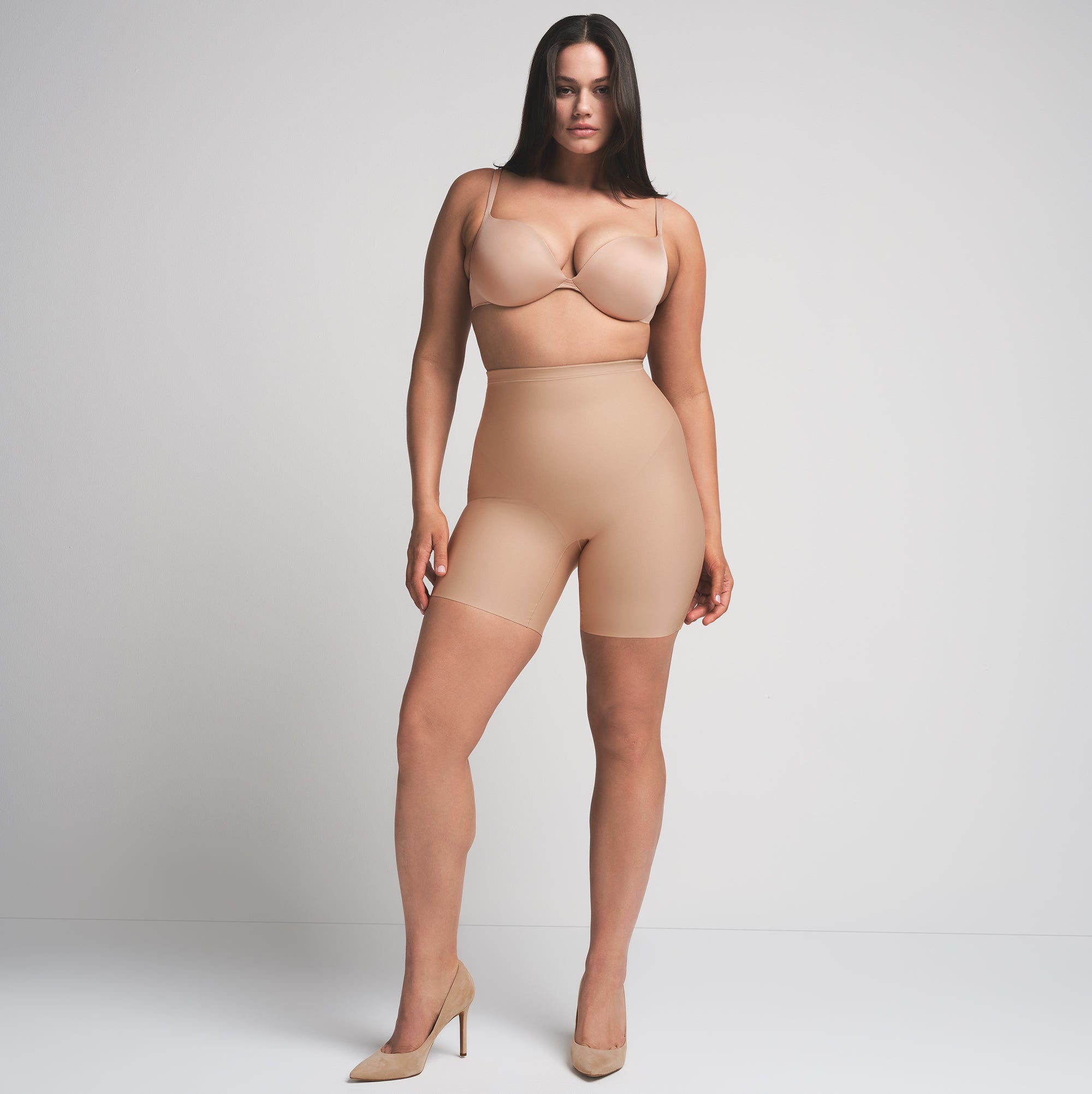 SKIMS BODY CORE SCULPT MID RISE SHORT | CLAY - Image 12