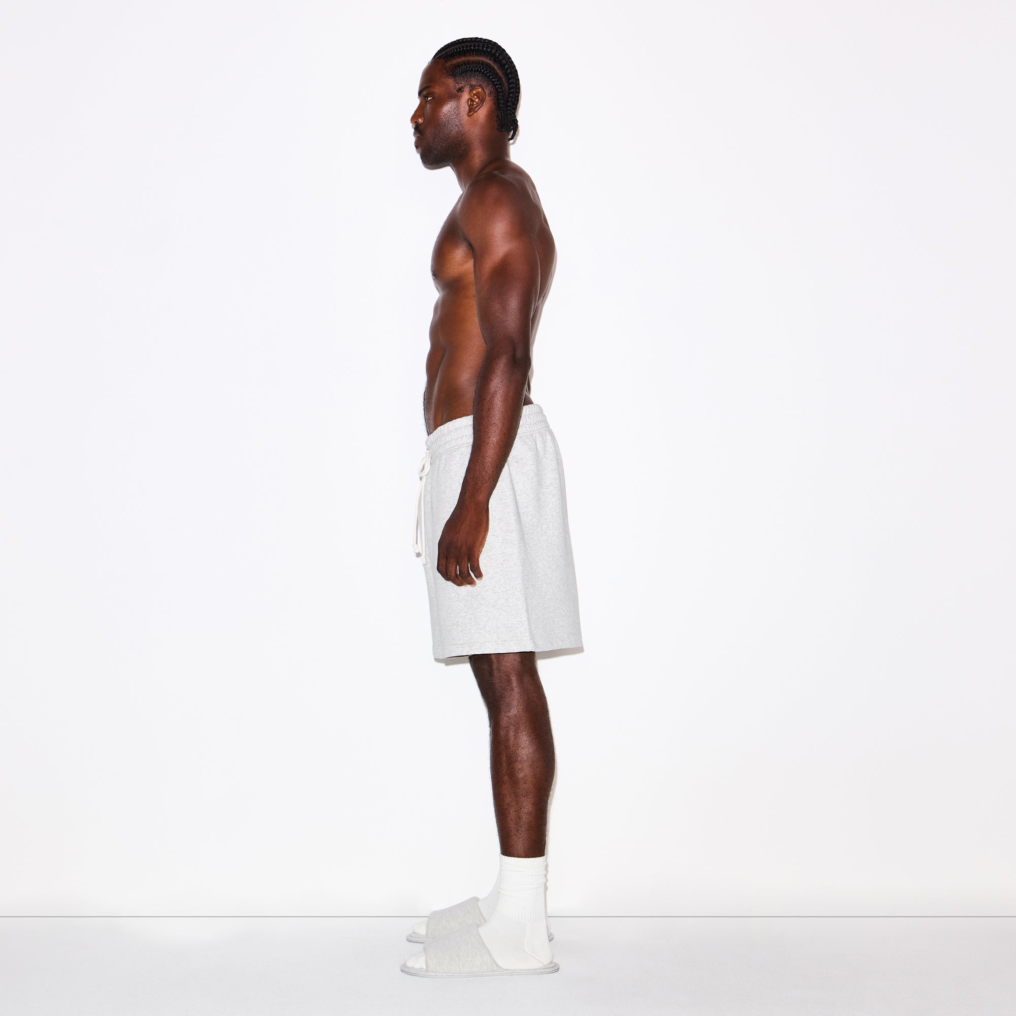 FLEECE LOUNGE MENS RELAXED SHORT | LIGHT HEATHER GREY - Image 5
