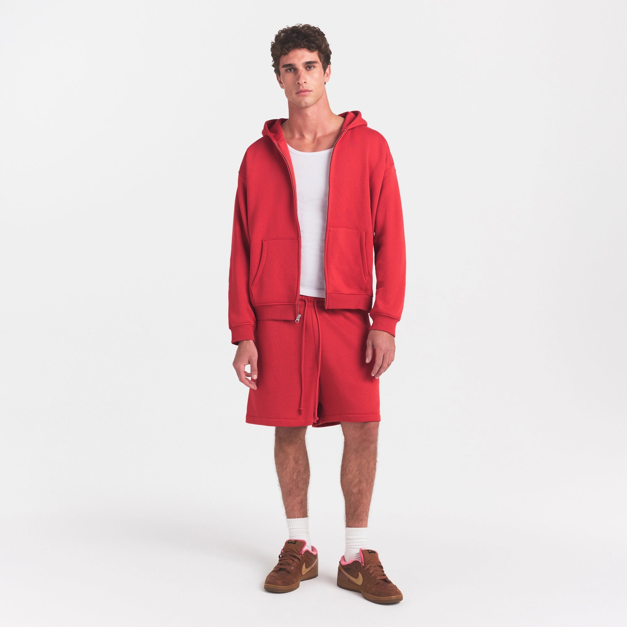 FLEECE LOUNGE MENS RELAXED SHORT | WASHED RED - Image 2