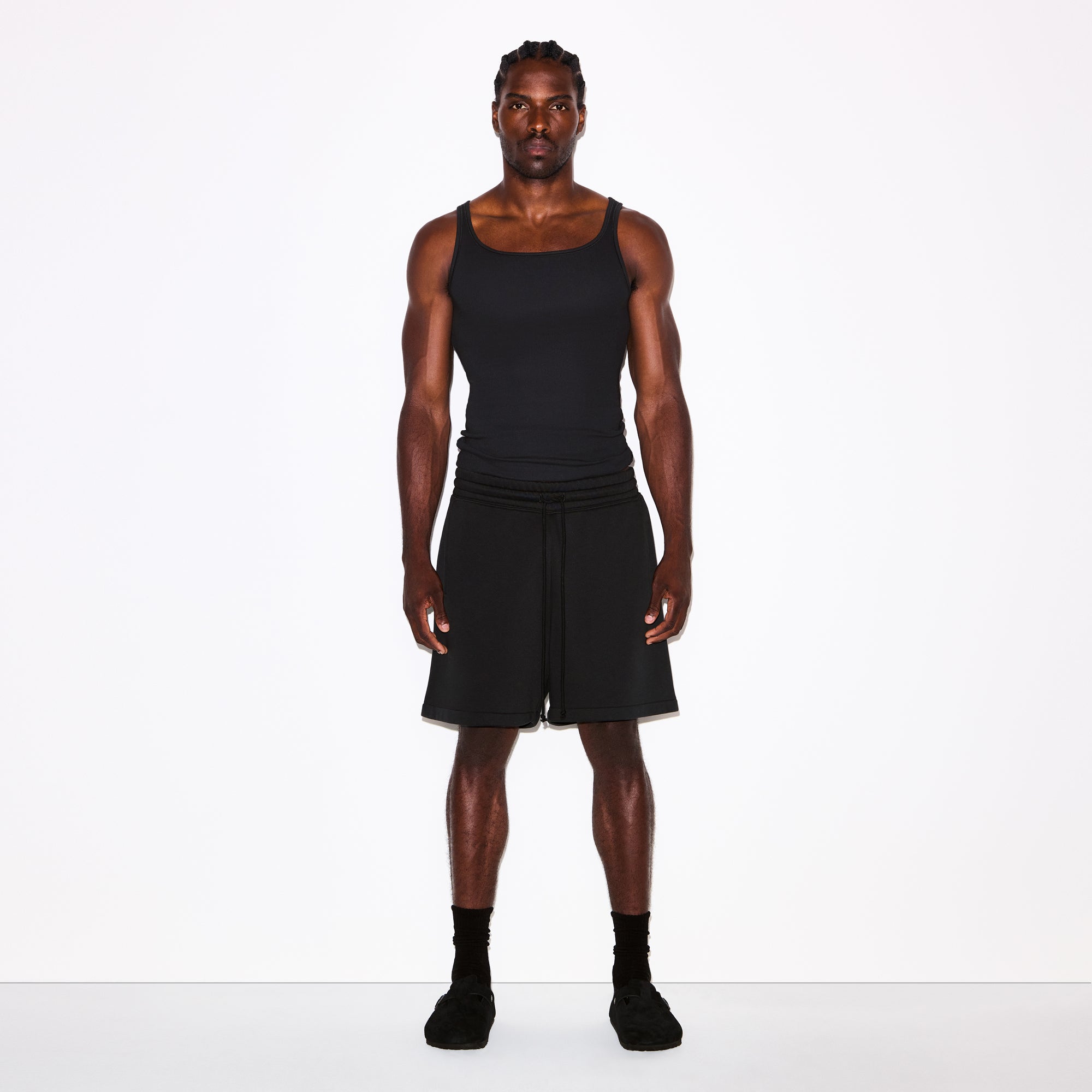FLEECE LOUNGE MENS RELAXED SHORT | WASHED ONYX - Image 2