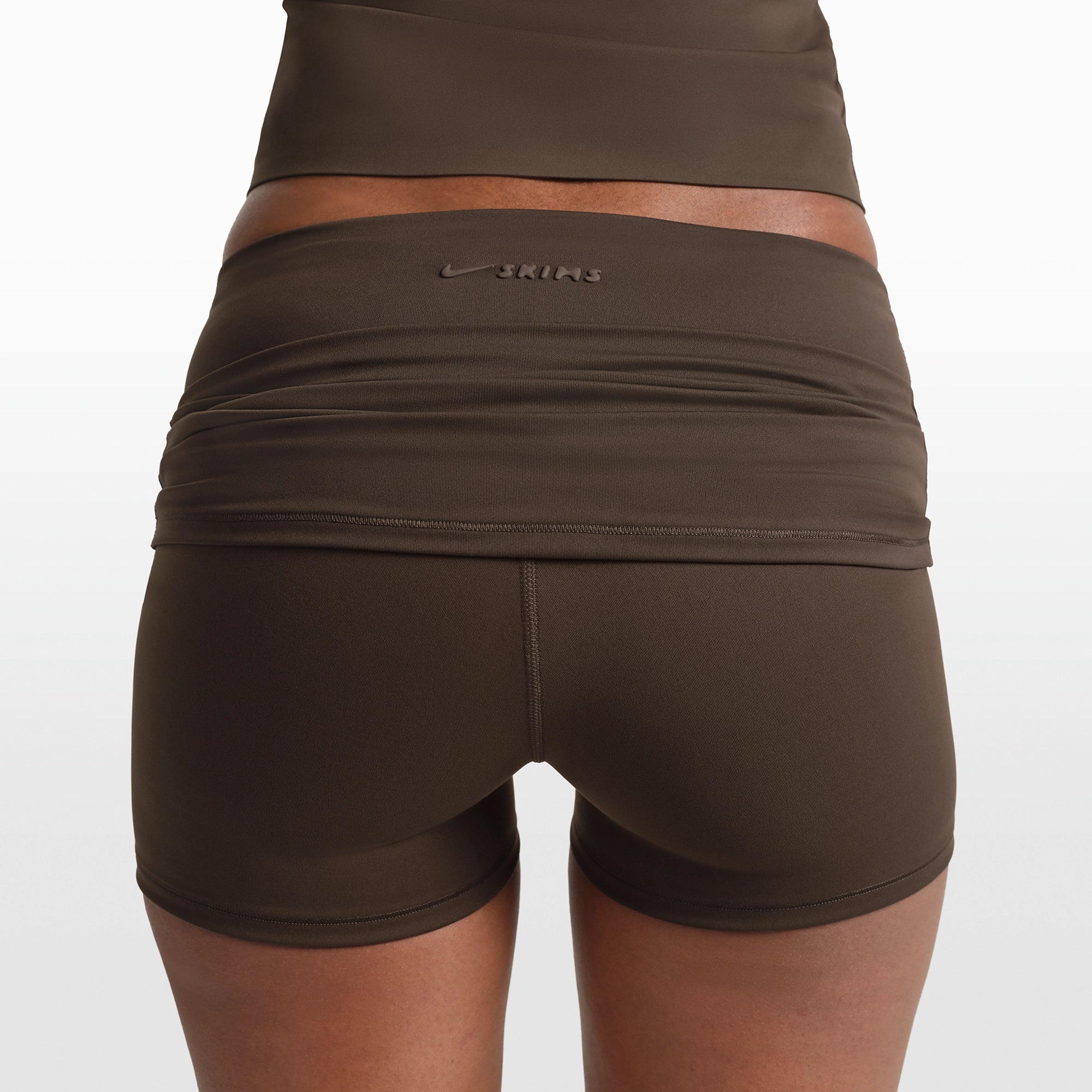 NikeSKIMS MATTE 3 FOLDOVER SHORT | DARK SEPIA - Image 4