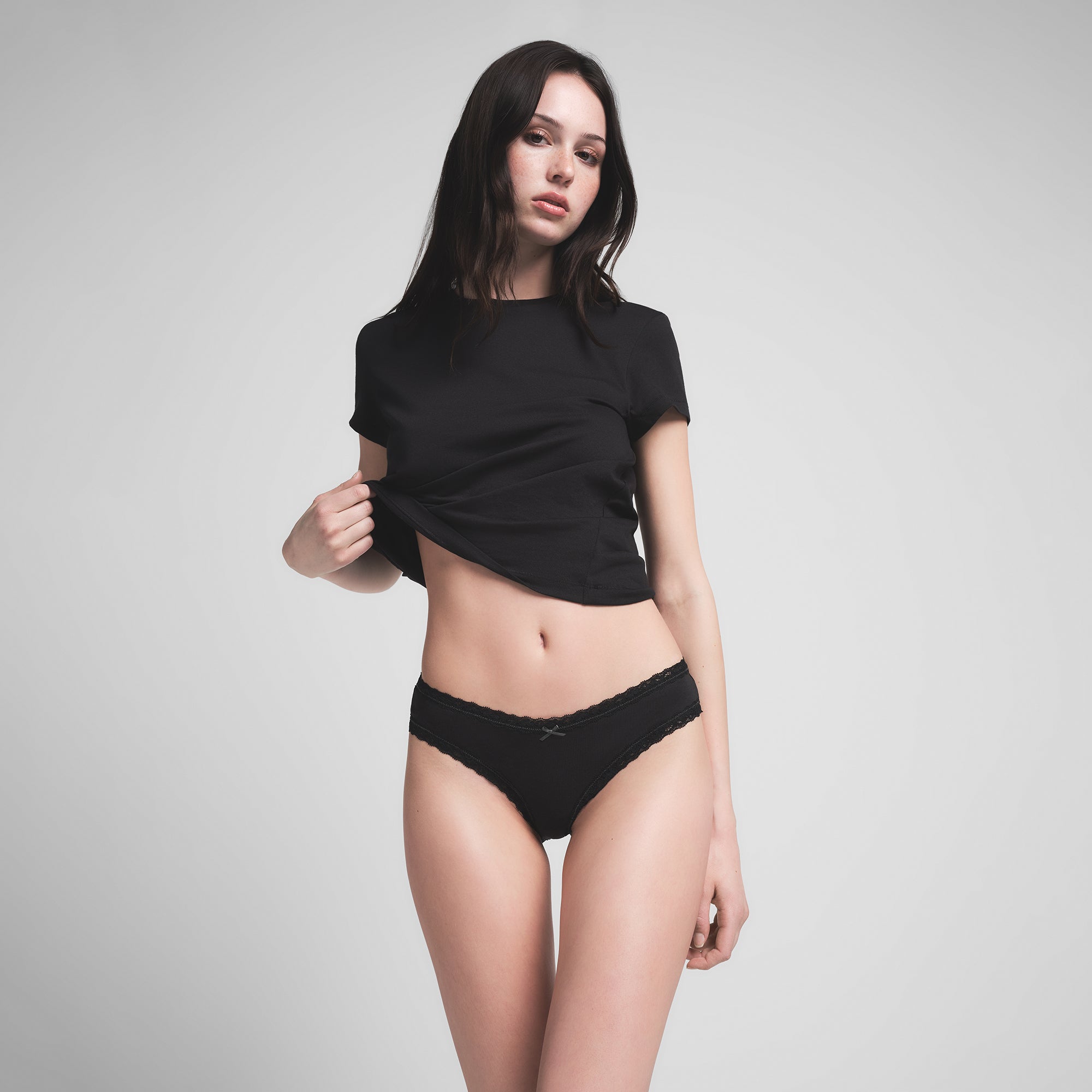 LIGHTWEIGHT COTTON LACE BRIEF | SOOT - Image 2