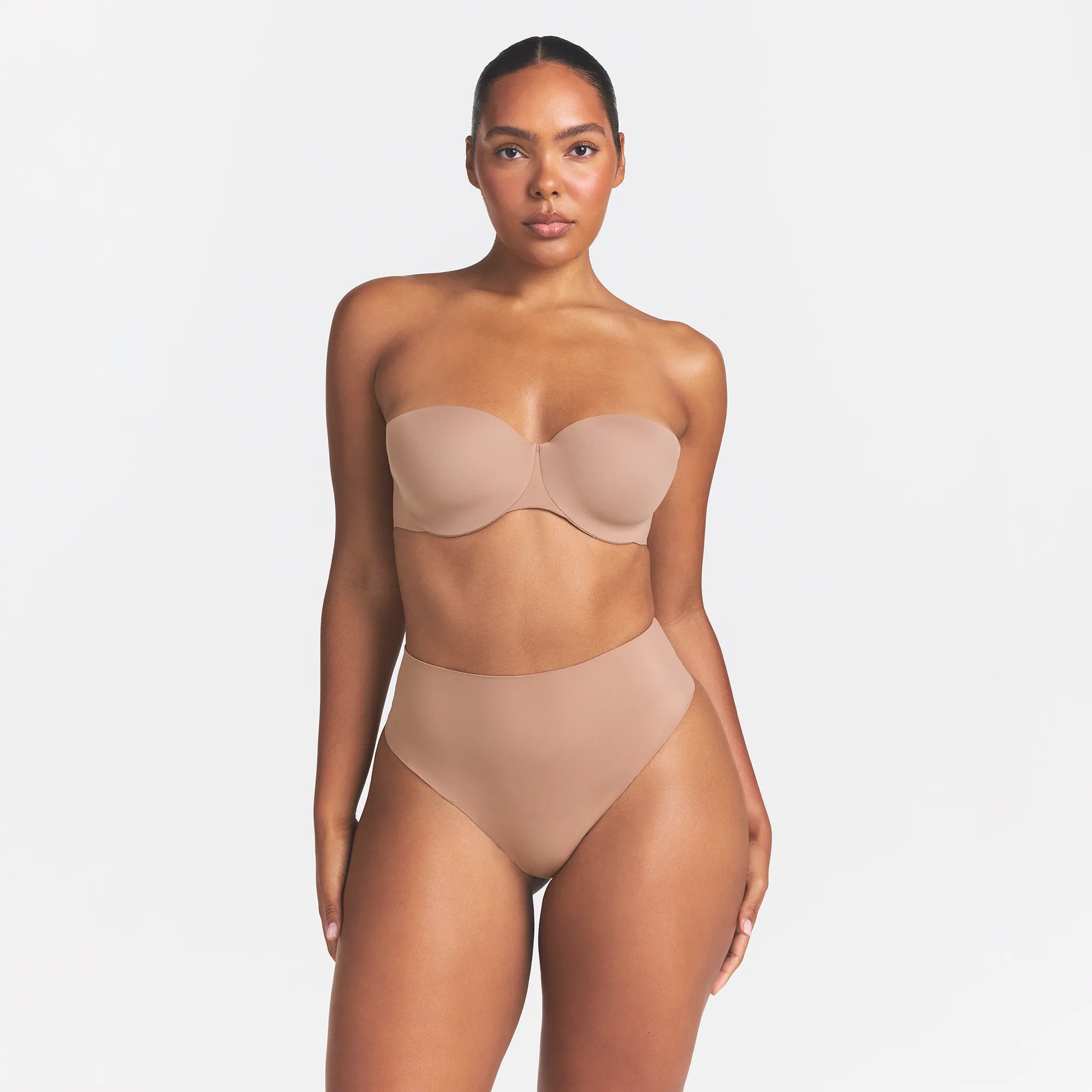 SMOOTHING INTIMATES STRAPLESS BRA | SIENNA - Image 3
