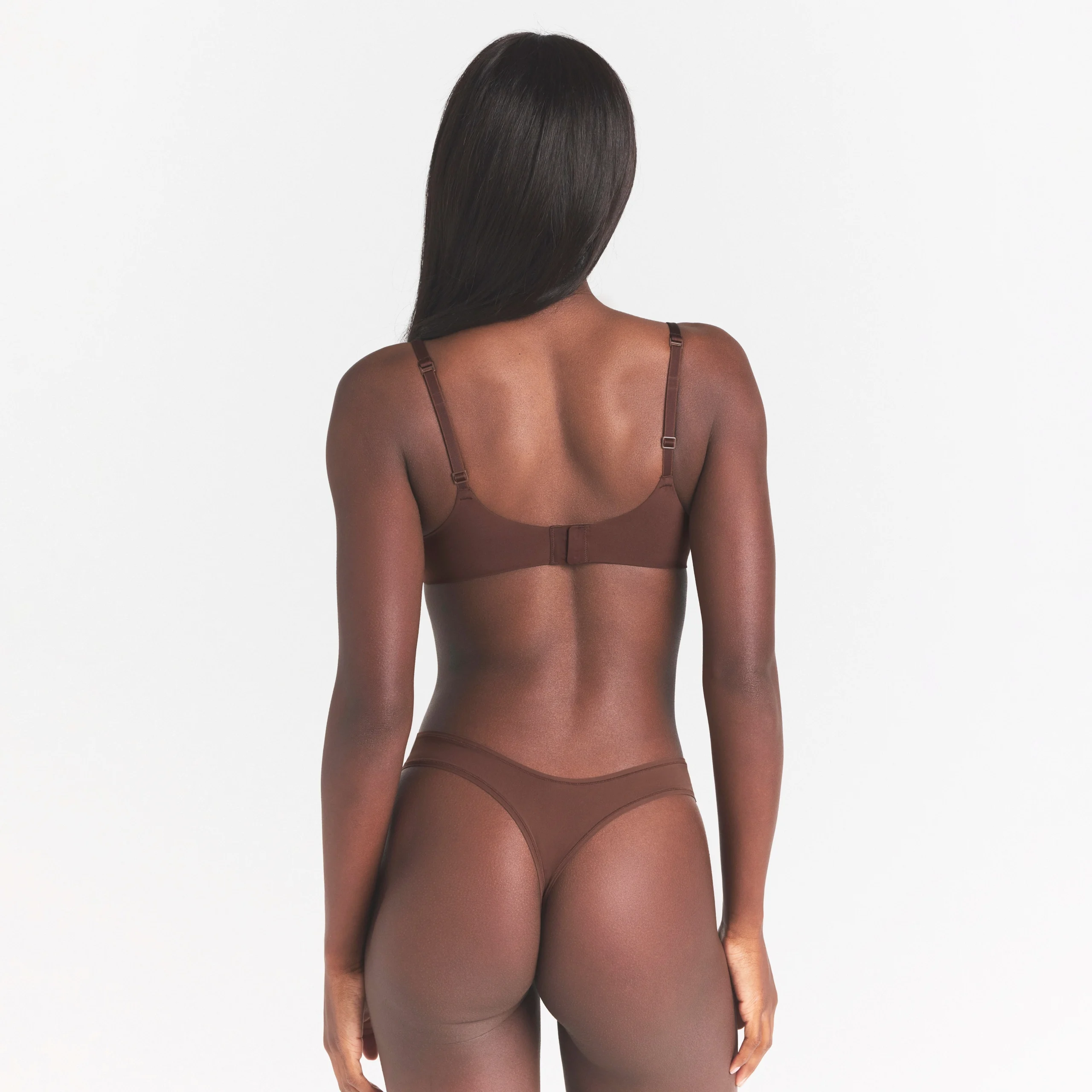 SKIMS ULTIMATE TEARDROP T-SHIRT BRA | COCOA - Image 6