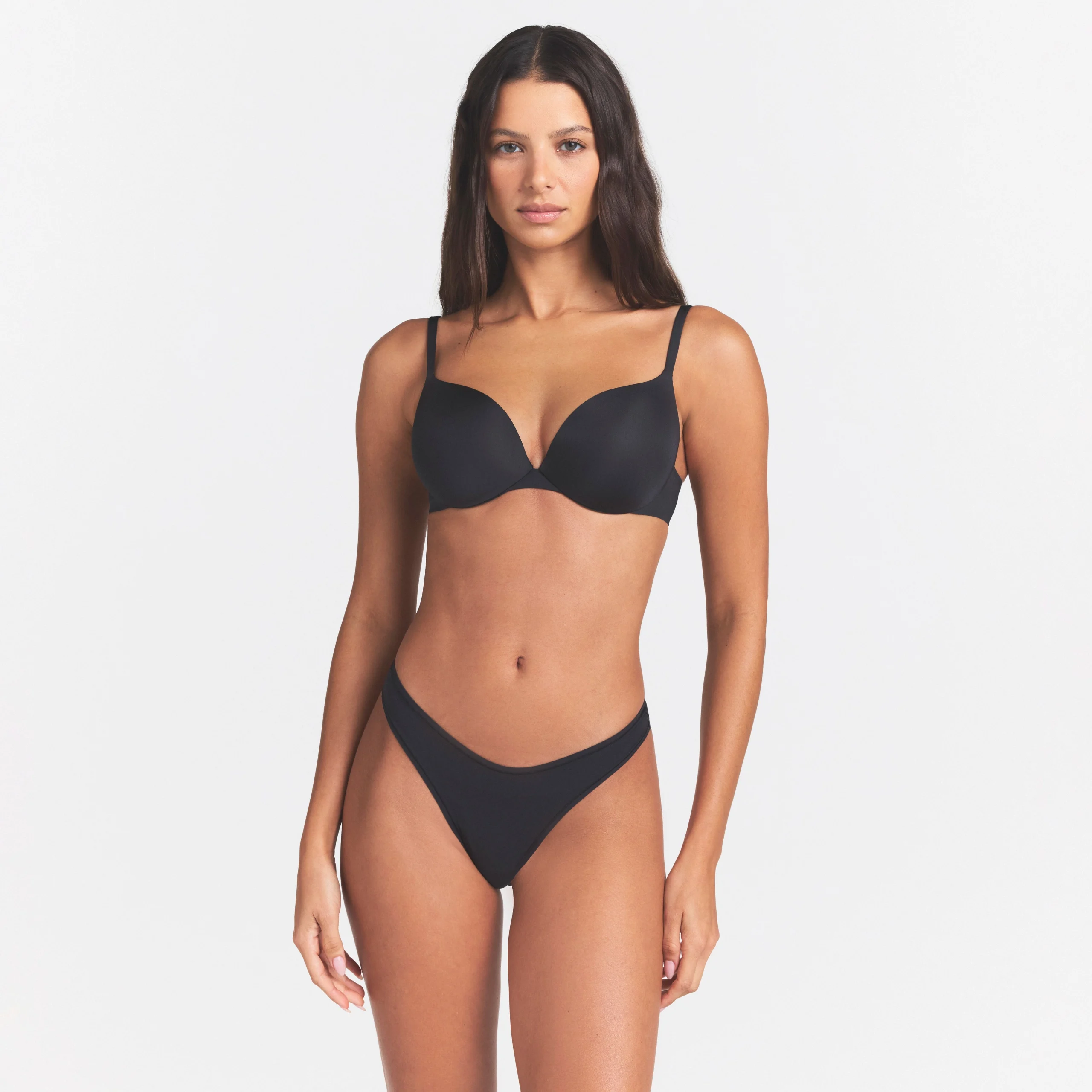 SKIMS ULTIMATE TEARDROP T-SHIRT BRA | ONYX - Image 2