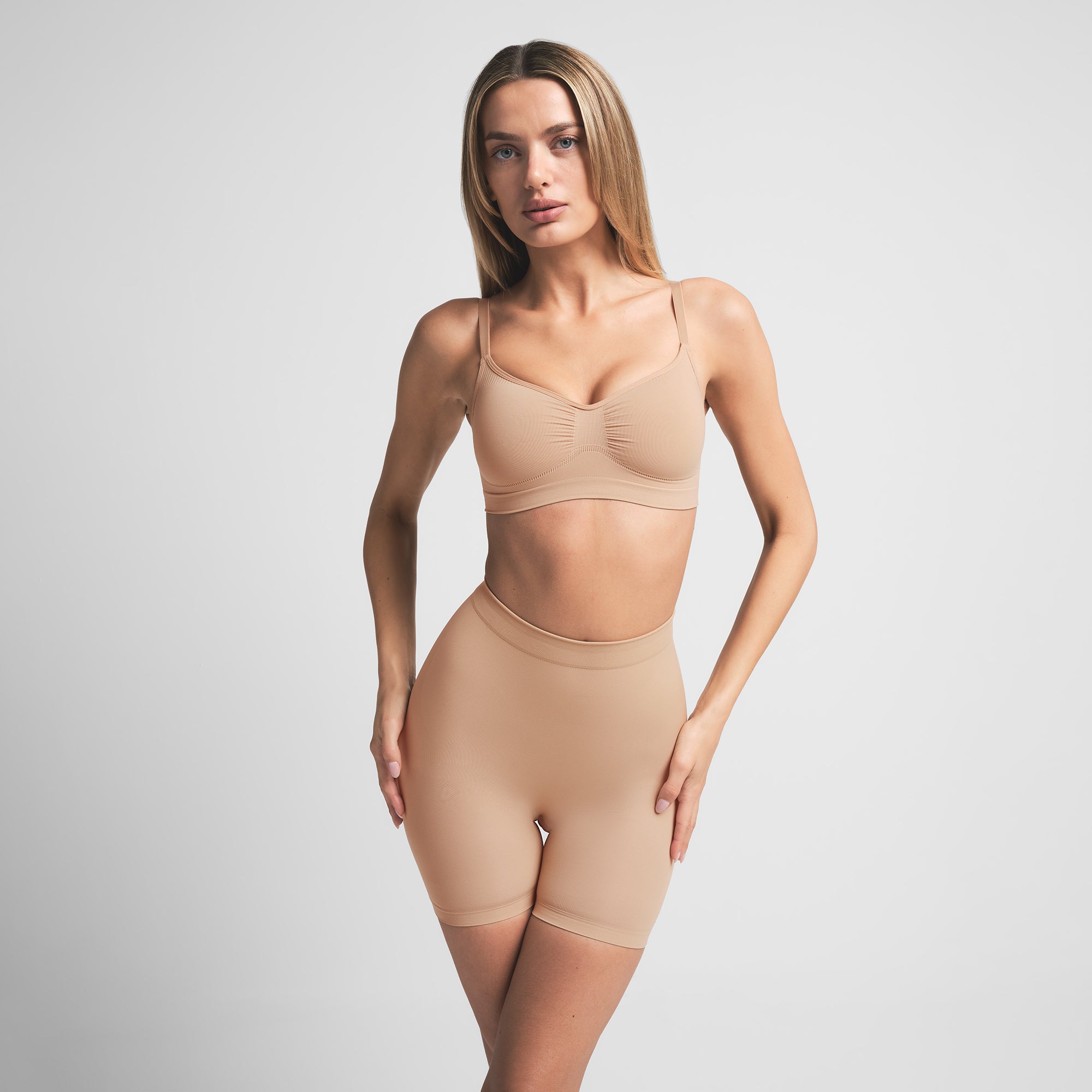 SEAMLESS SCULPT BRALETTE | CLAY - Image 2