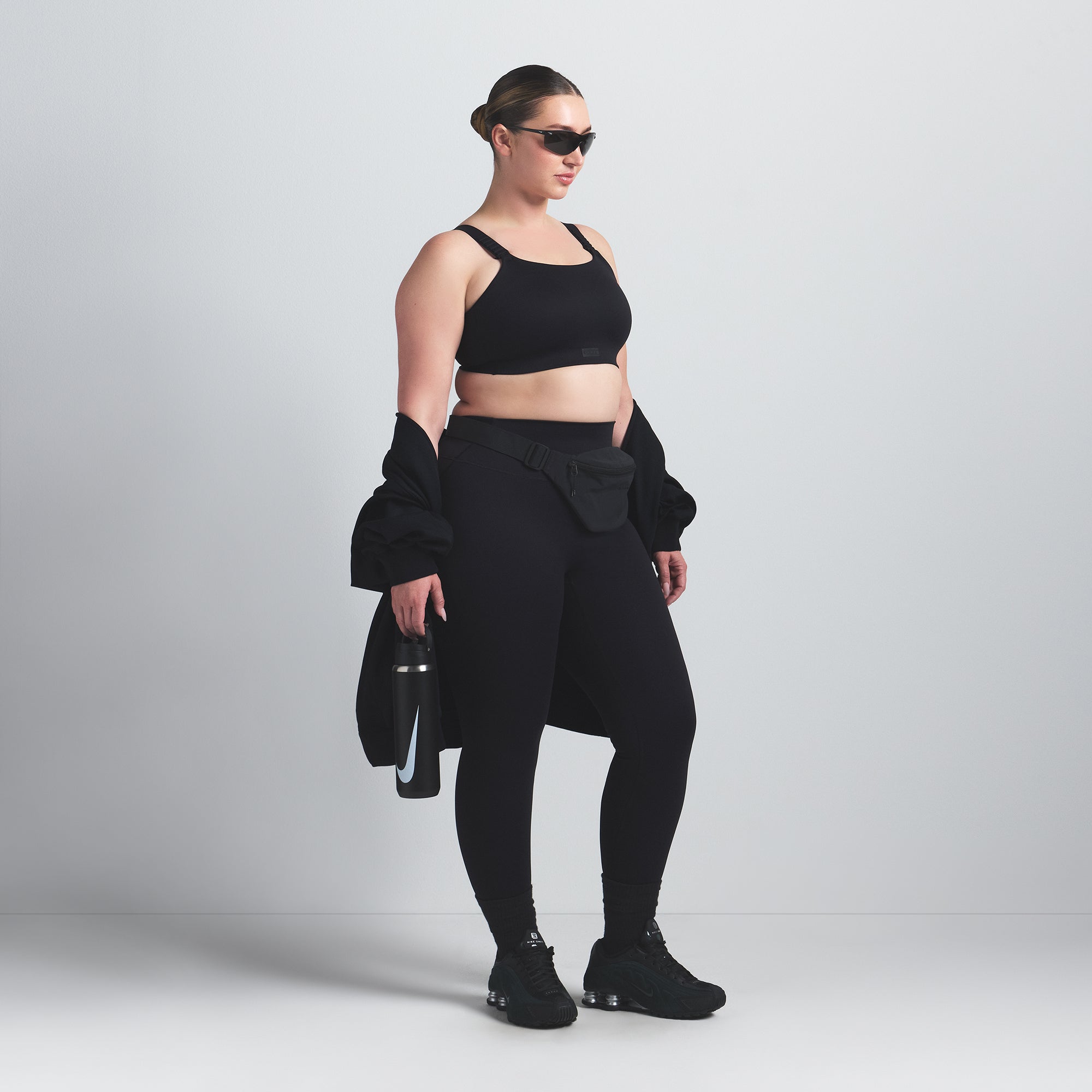 NikeSKIMS MATTE WIDE STRAP BRA | OBSIDIAN - Image 10