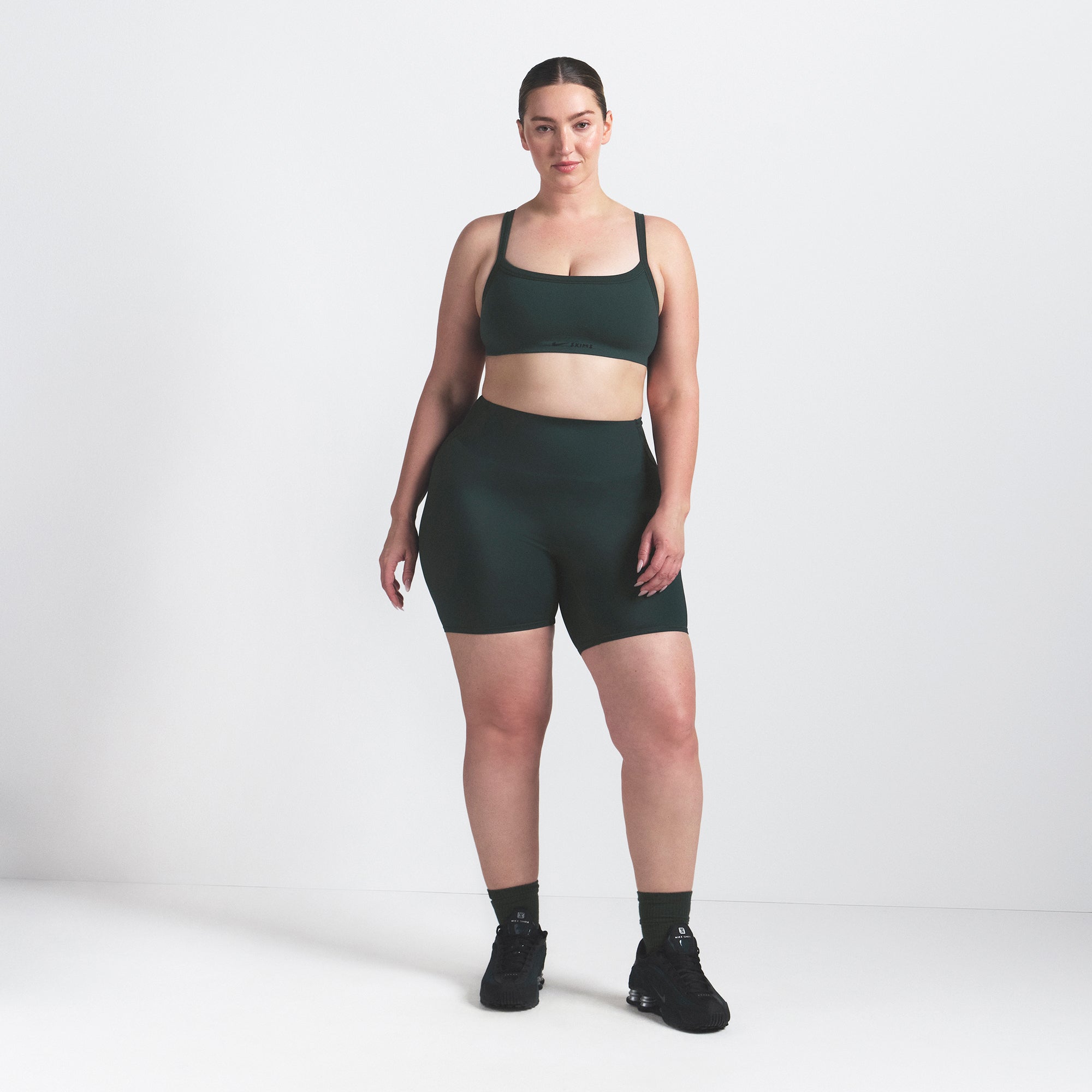 NikeSKIMS VINTAGE SEAMLESS CAMI BRA | DARK TEAL - Image 2