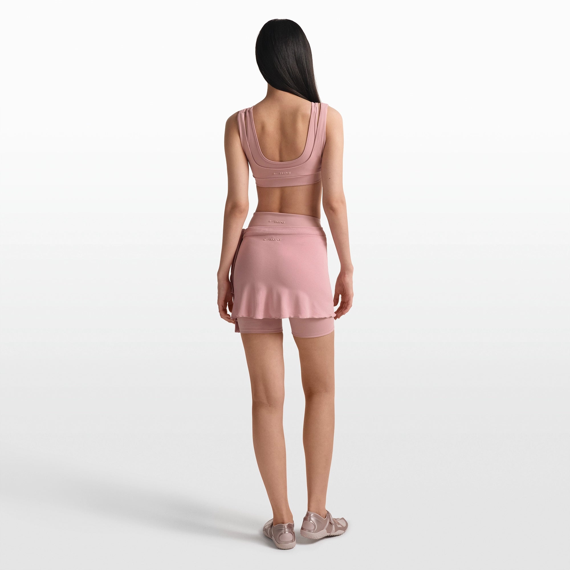 NikeSKIMS MATTE DOUBLE STRAP SCOOP BRA | HIMALAYAN - Image 7