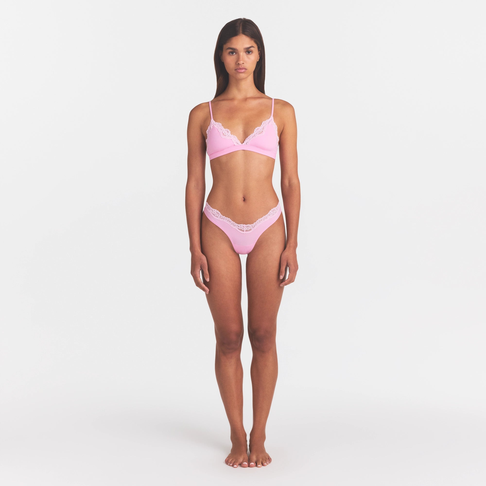 FITS EVERYBODY LACE TRIANGLE BRALETTE | BUBBLE GUM TONAL - Image 2