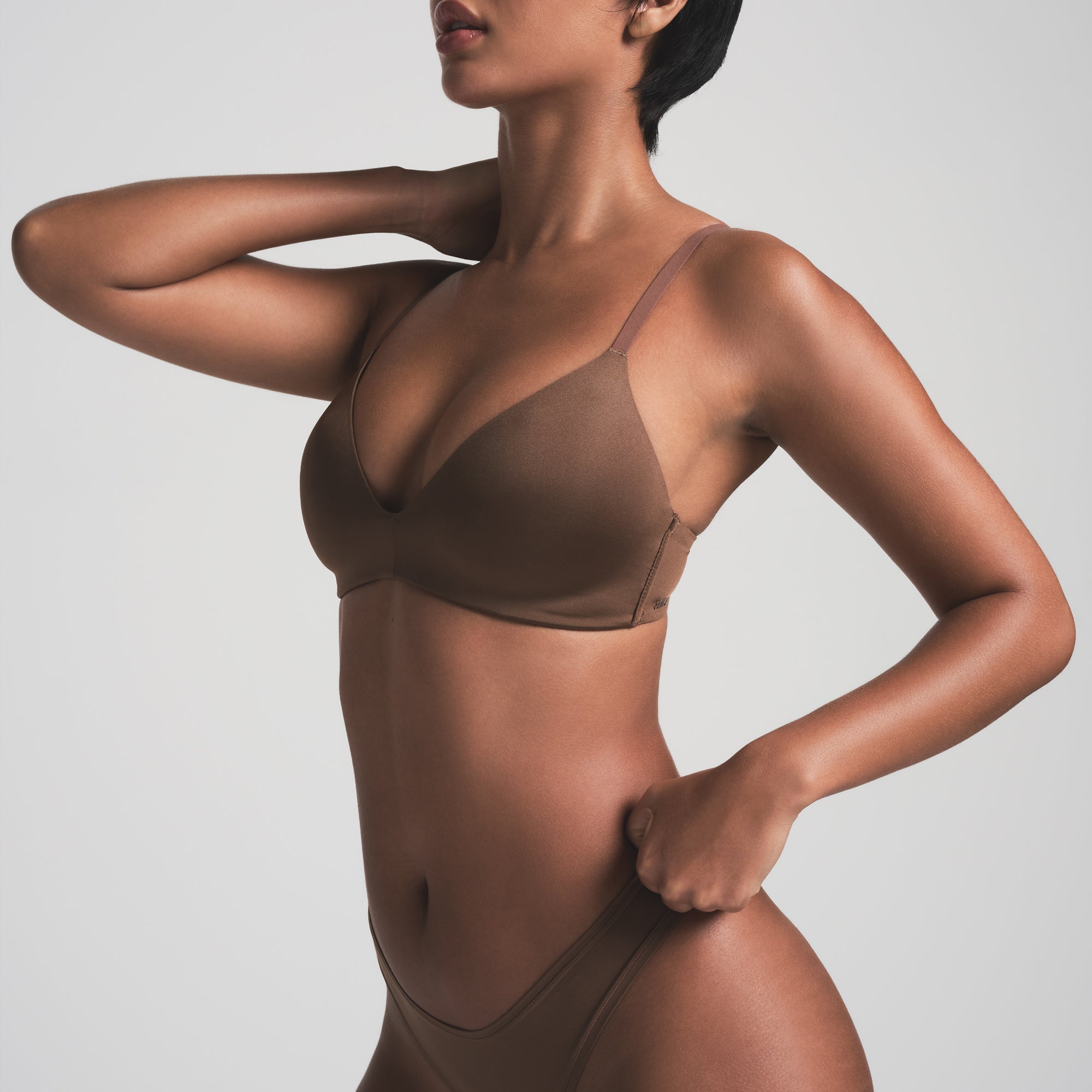 WIRELESS FORM T-SHIRT DEMI BRA | JASPER - Image 4