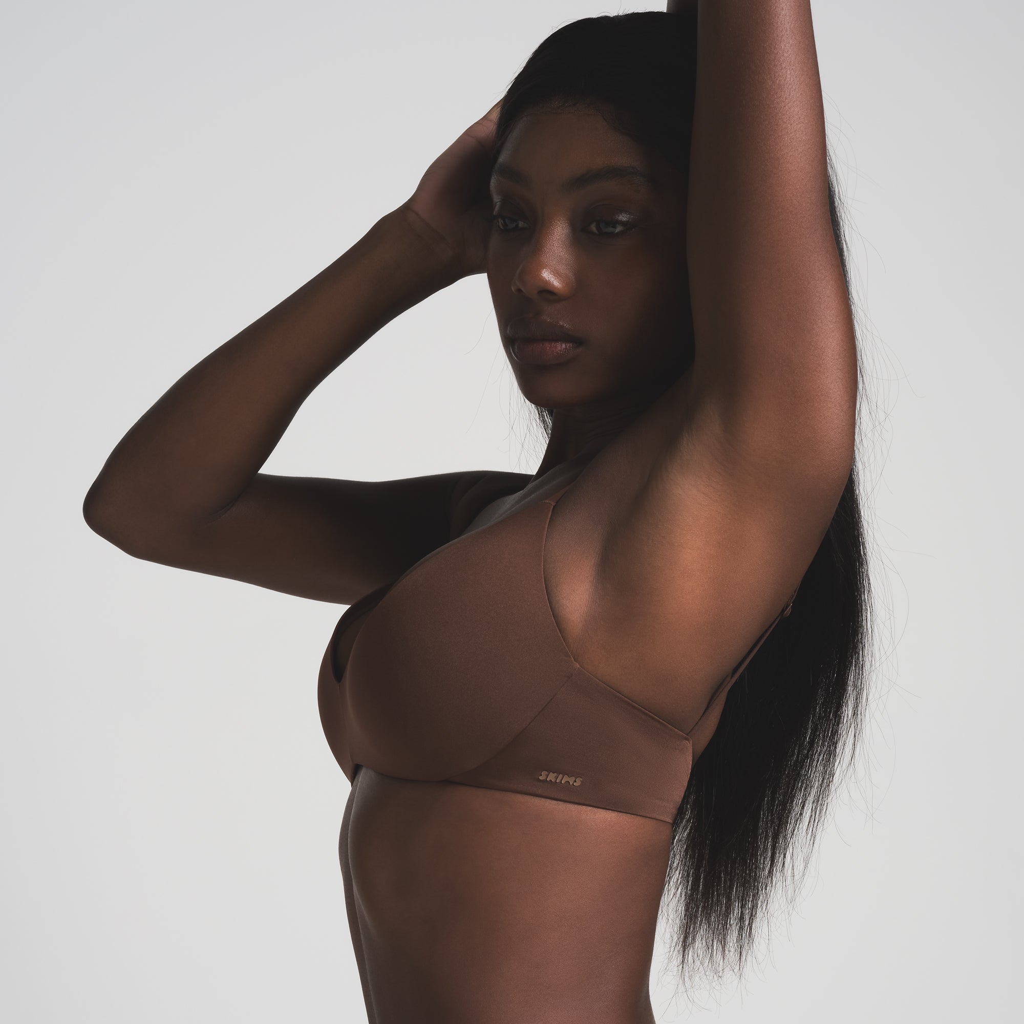 WIRELESS FORM PUSH-UP PLUNGE BRA | COCOA - Image 3