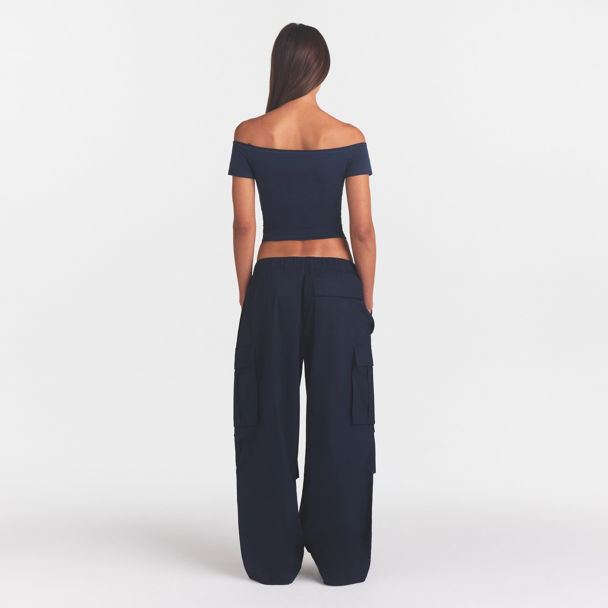 WOVEN COTTON OVERSIZED LOW RISE CARGO PANT | NAVY - Image 4