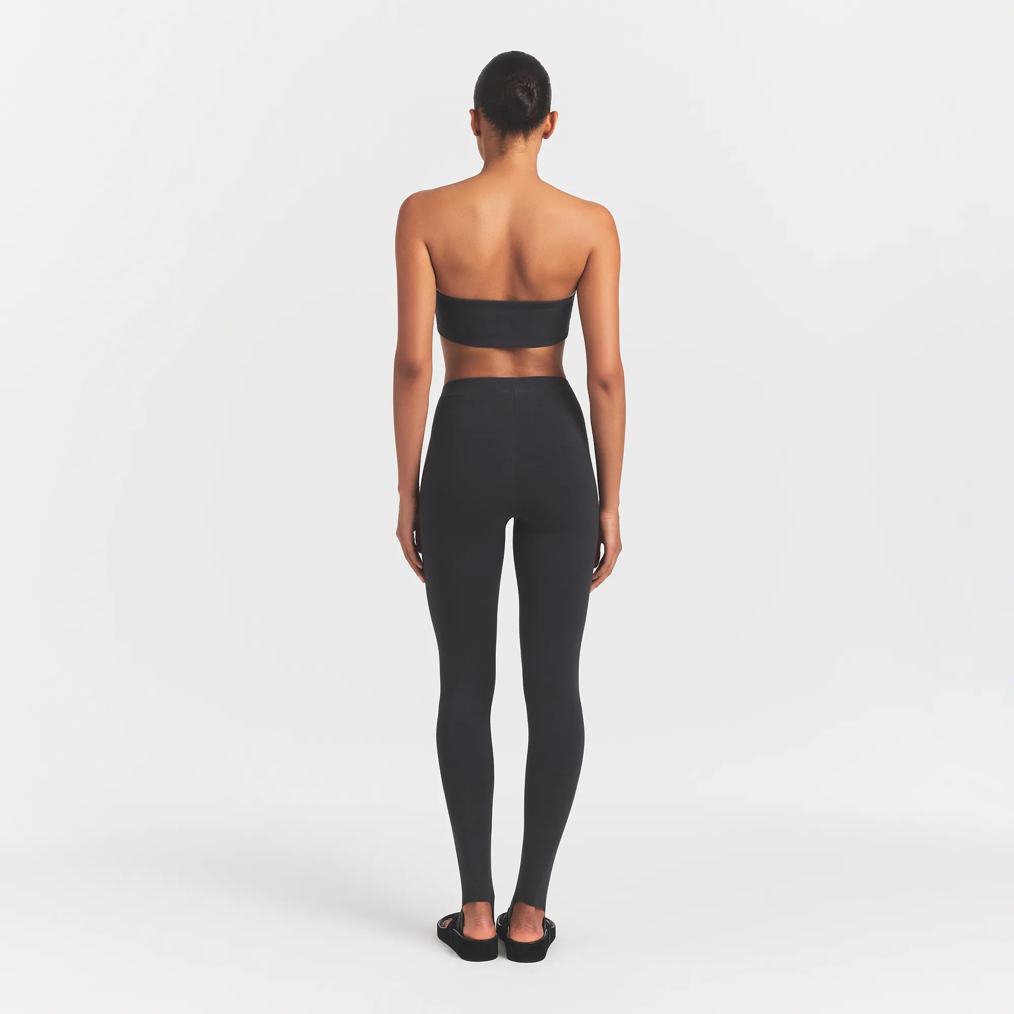 OUTDOOR STIRRUP LEGGING | WASHED ONYX - Image 5