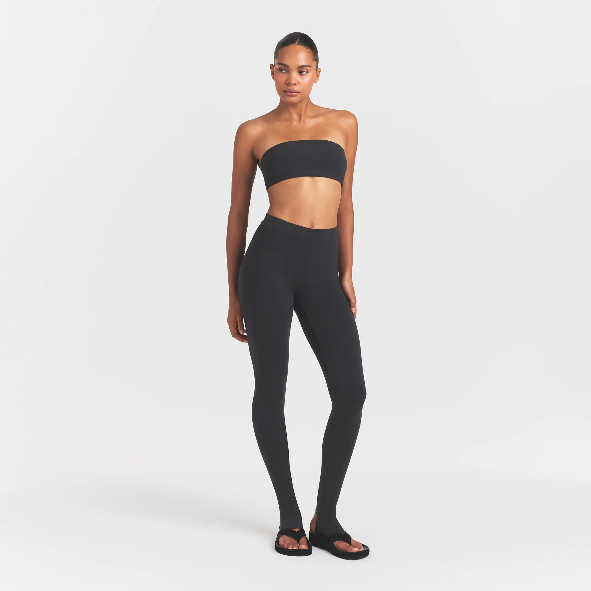 OUTDOOR STIRRUP LEGGING | WASHED ONYX - Image 2