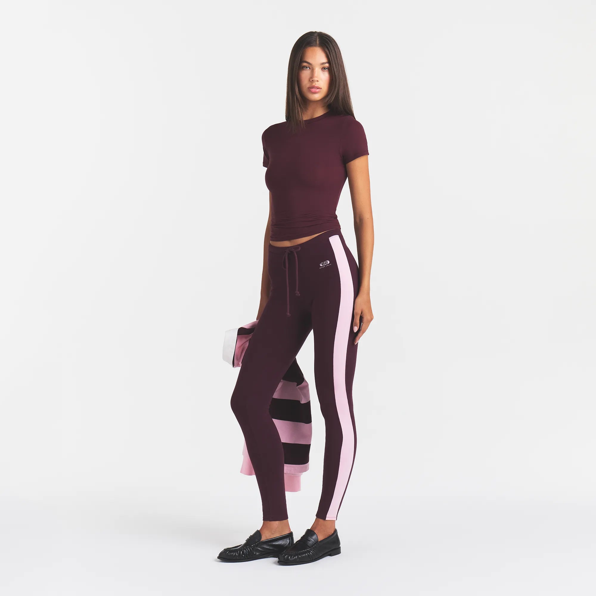 OUTDOOR HIGH-WAISTED LEGGING | CURRANT PEONY CONTRAST - Image 2