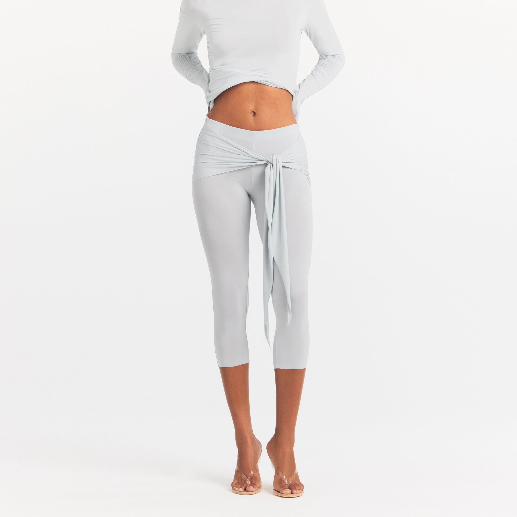 CUPRO JERSEY WRAP CAPRI | PEARL - Image 4