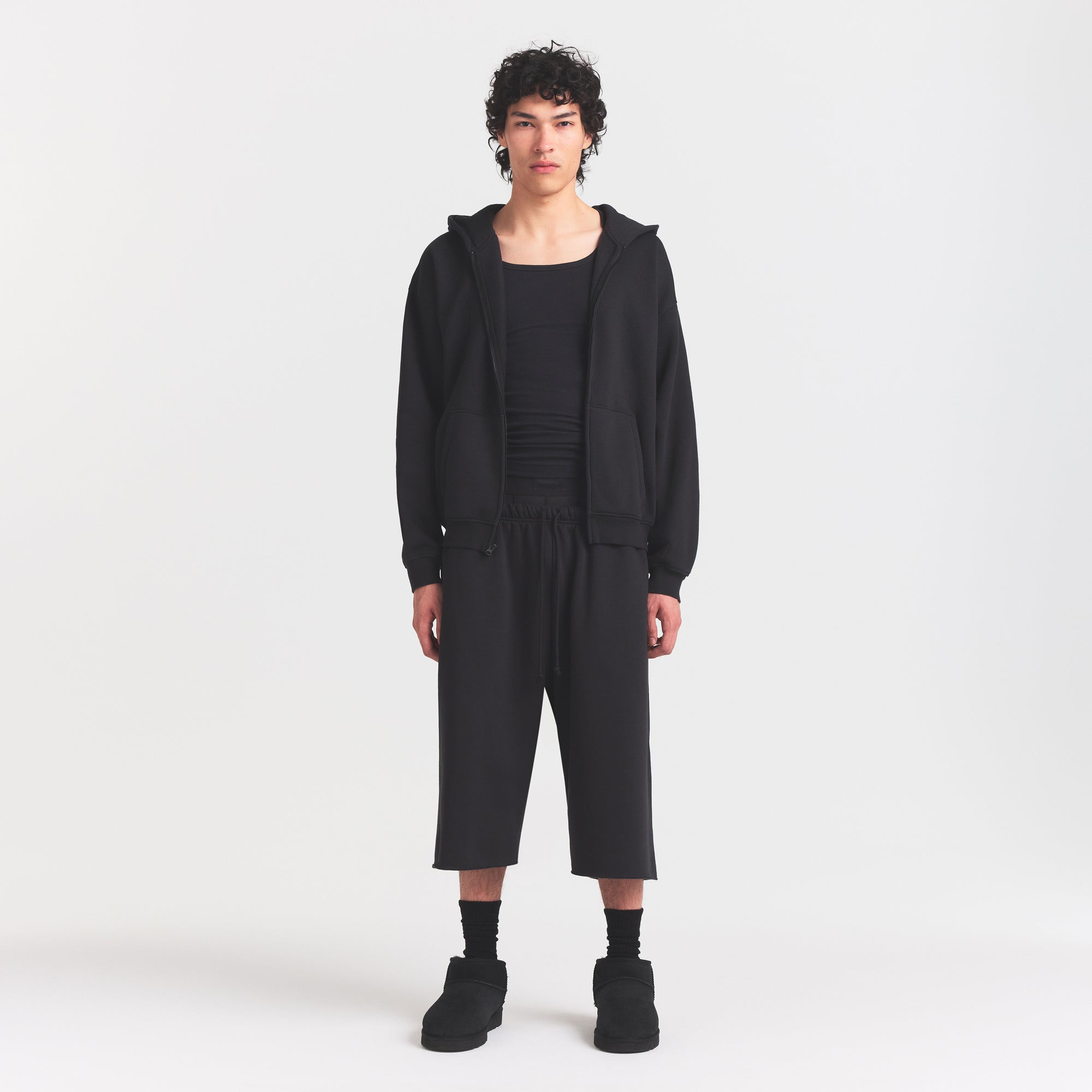 FLEECE LOUNGE MENS RELAXED LONG SHORT | WASHED ONYX - Image 4
