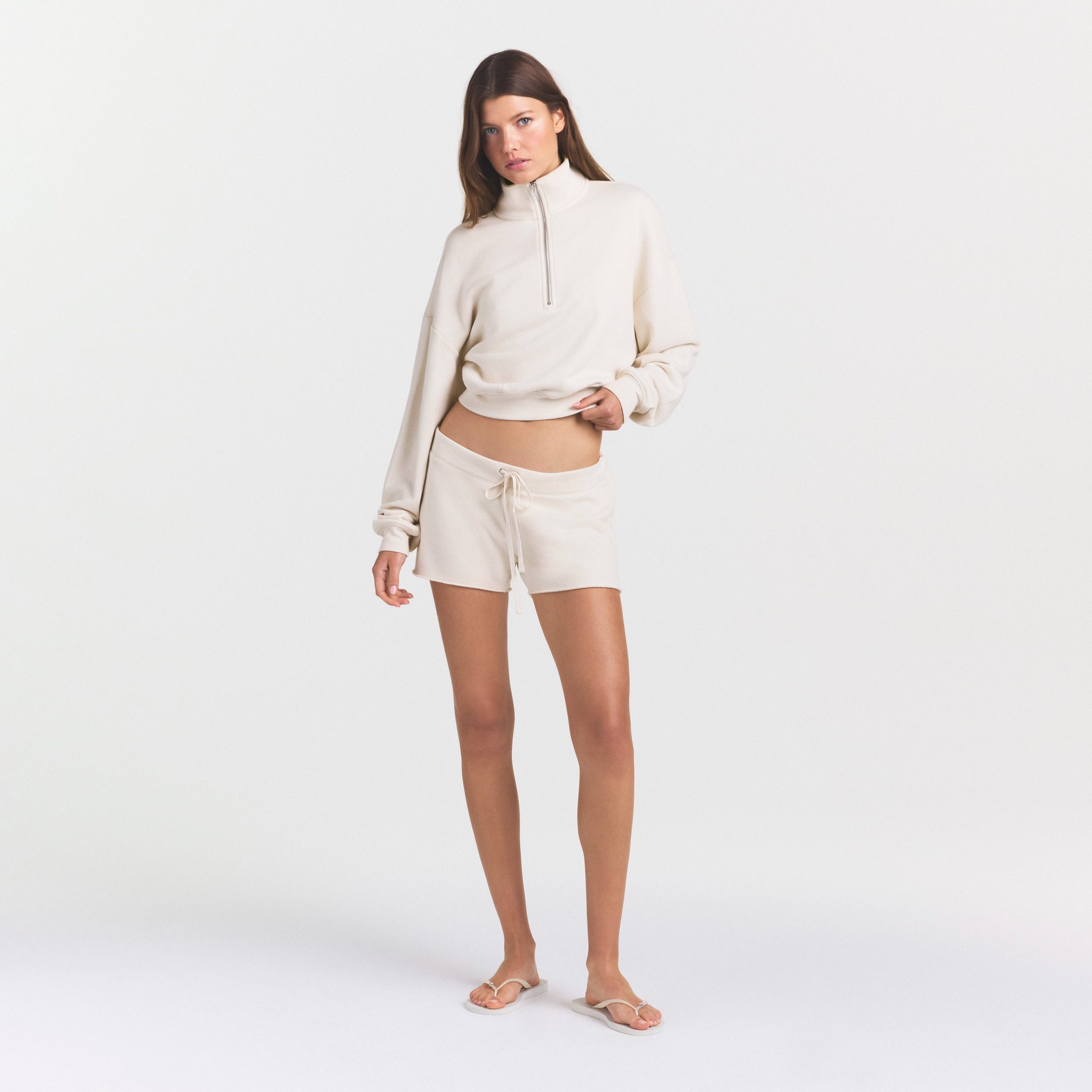 DRAPEY FRENCH TERRY SHORT | BUFF - Image 2